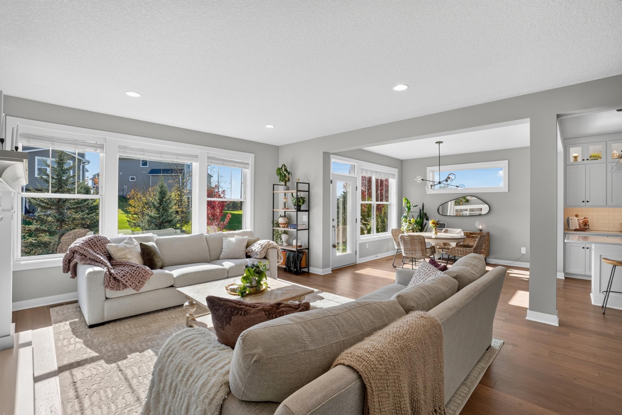 View of Residential at 9930 Arrowwood Trail, Woodbury MN 55129, Woodbury (11 of 34) - Mike Wilen | Minnesota Team Real Estate