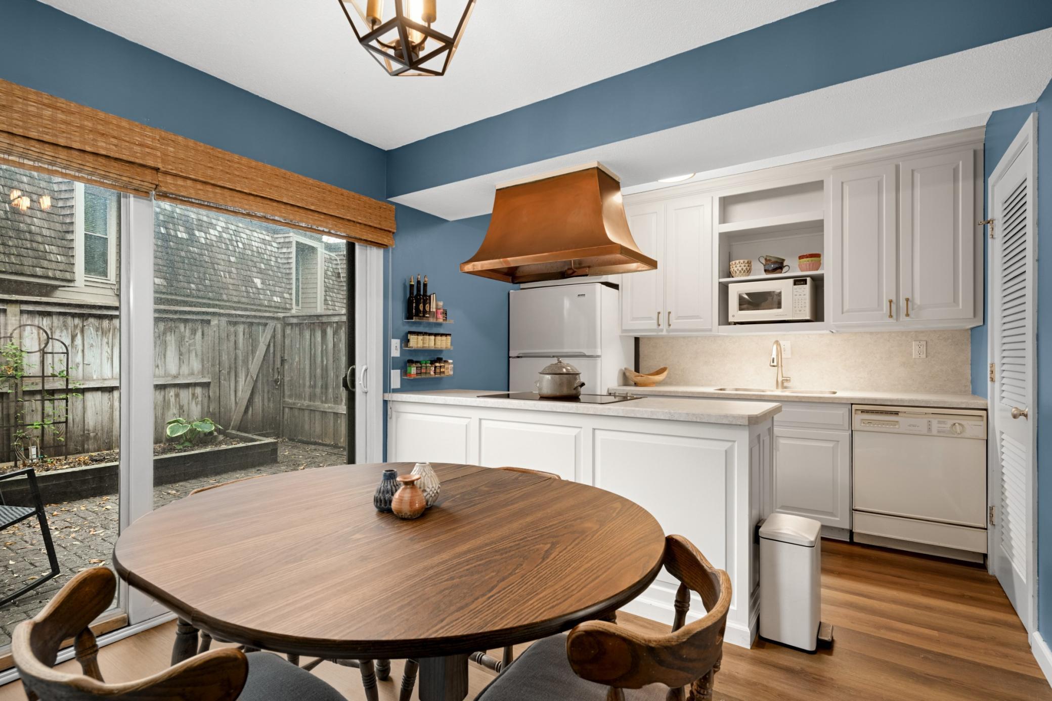 View of Residential at 6317 Barrie Road, Edina MN 55435, Edina (6 of 22) - Mike Wilen | Minnesota Team Real Estate