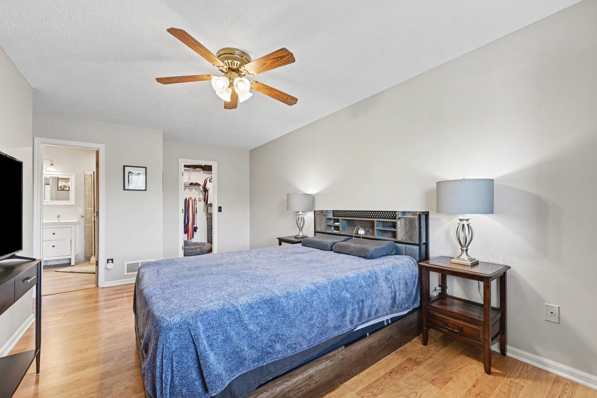 View of Residential at 6819 Romeo Road, Woodbury MN 55125, Woodbury (14 of 26) - Mike Wilen | Minnesota Team Real Estate