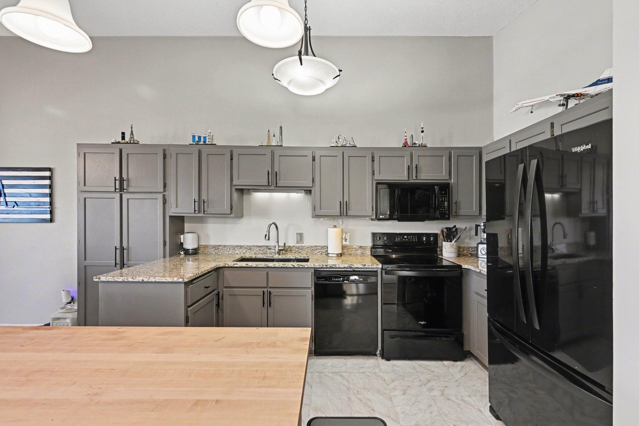 View of Residential at 6819 Romeo Road, Woodbury MN 55125, Woodbury (11 of 26) - Mike Wilen | Minnesota Team Real Estate