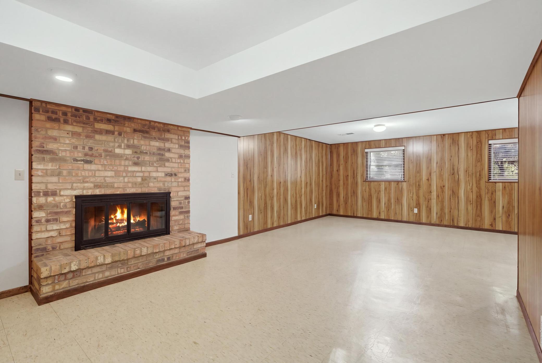 View of Residential at 360 Quail Road, Dellwood MN 55110, Dellwood (59 of 85) - Mike Wilen | Minnesota Team Real Estate