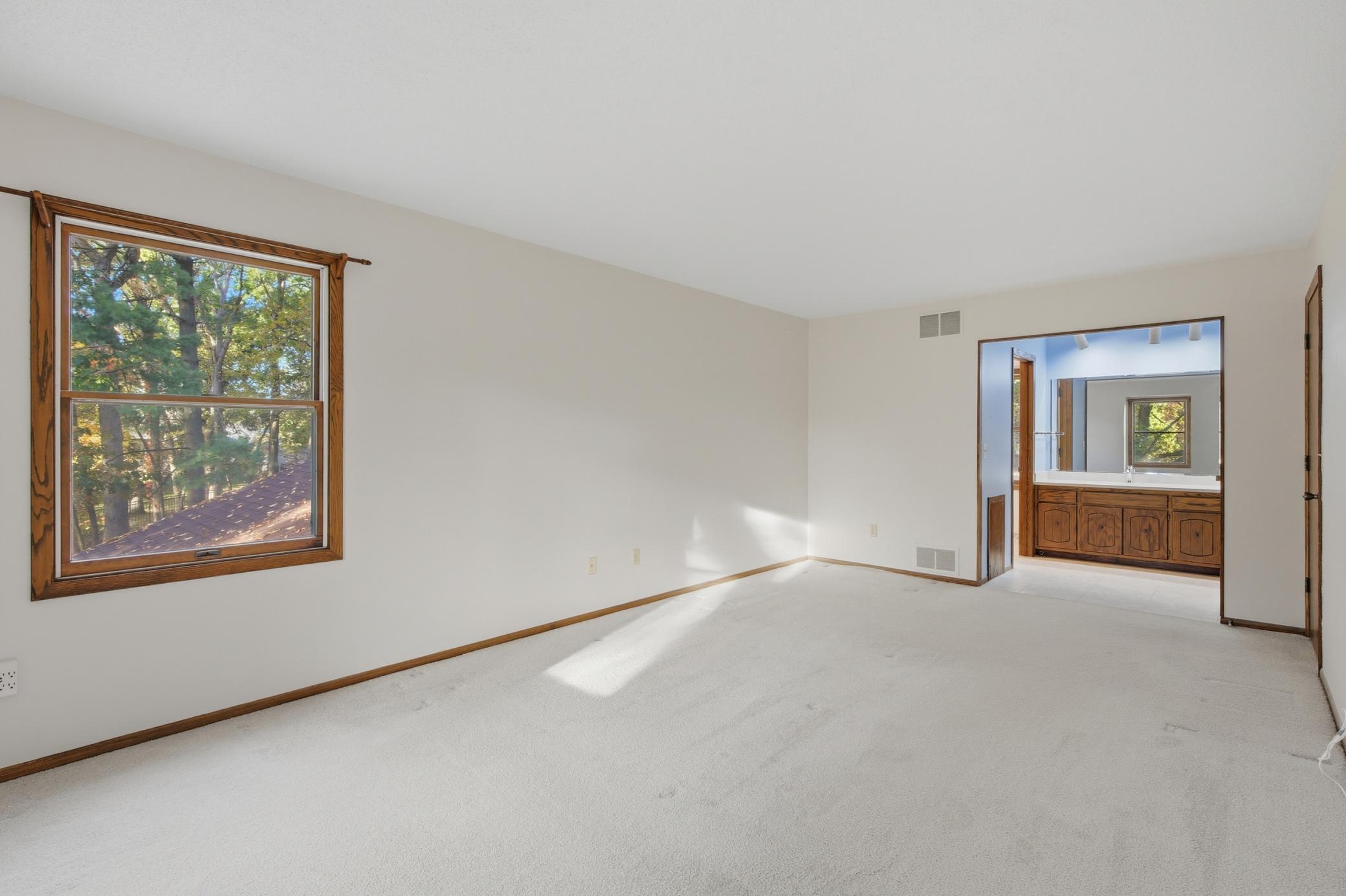 View of Residential at 360 Quail Road, Dellwood MN 55110, Dellwood (39 of 85) - Mike Wilen | Minnesota Team Real Estate