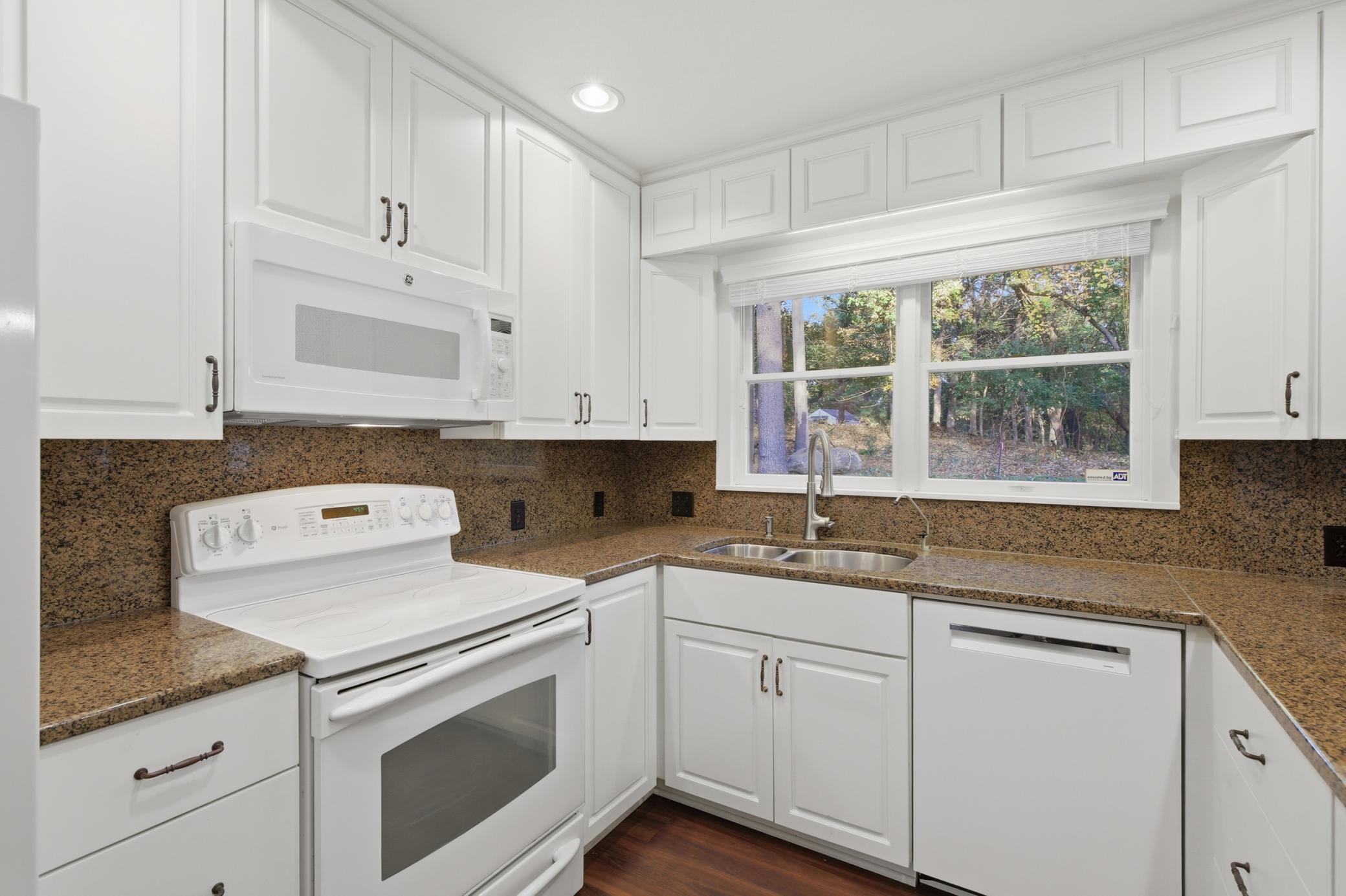View of Residential at 360 Quail Road, Dellwood MN 55110, Dellwood (22 of 85) - Mike Wilen | Minnesota Team Real Estate