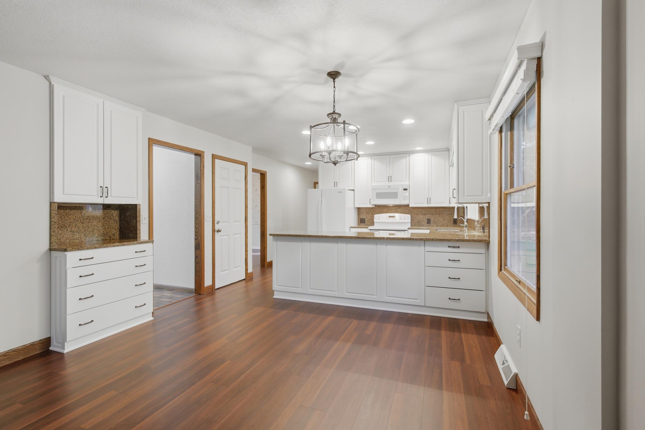 View of Residential at 360 Quail Road, Dellwood MN 55110, Dellwood (17 of 85) - Mike Wilen | Minnesota Team Real Estate
