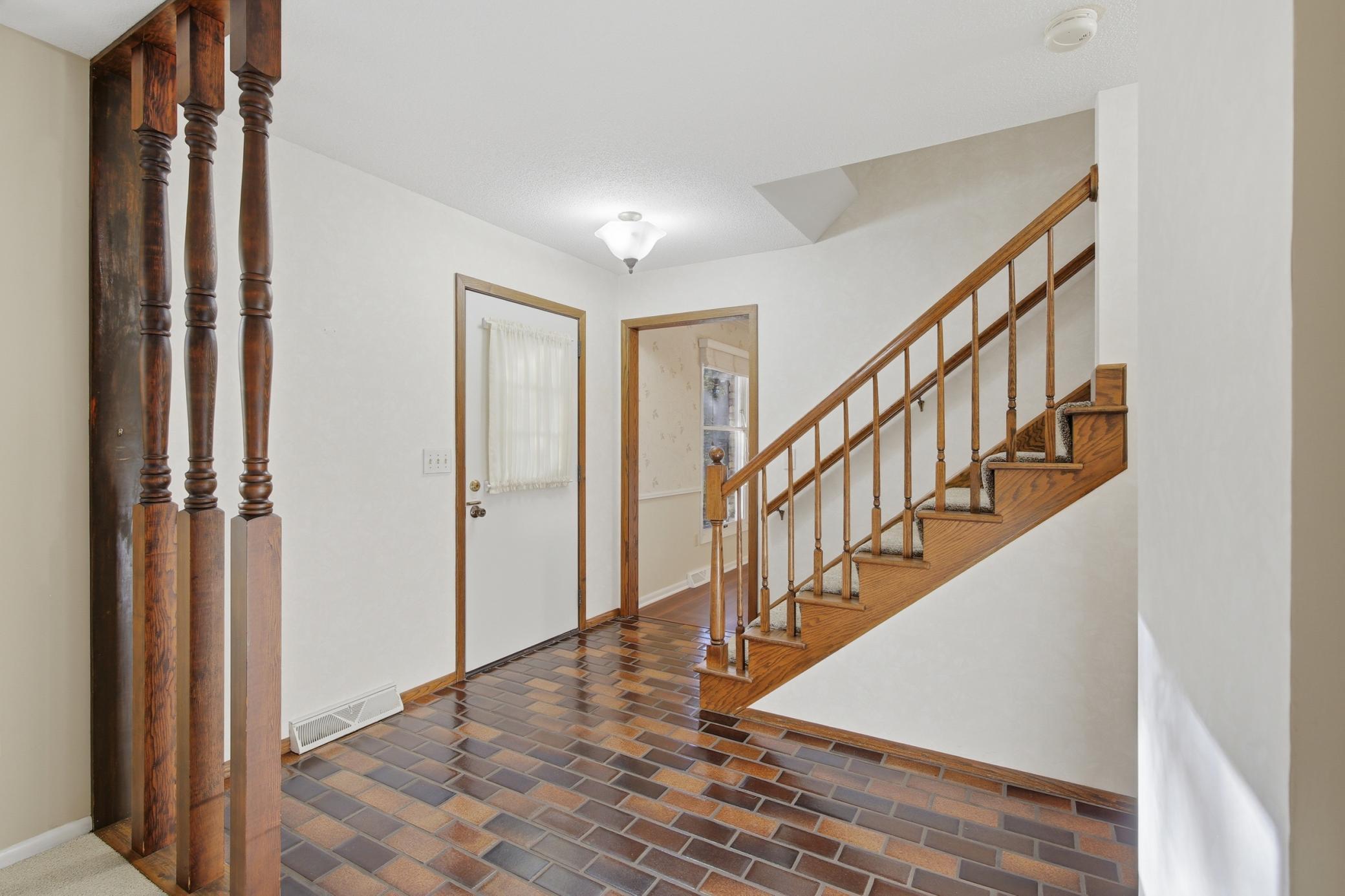 View of Residential at 360 Quail Road, Dellwood MN 55110, Dellwood (7 of 85) - Mike Wilen | Minnesota Team Real Estate