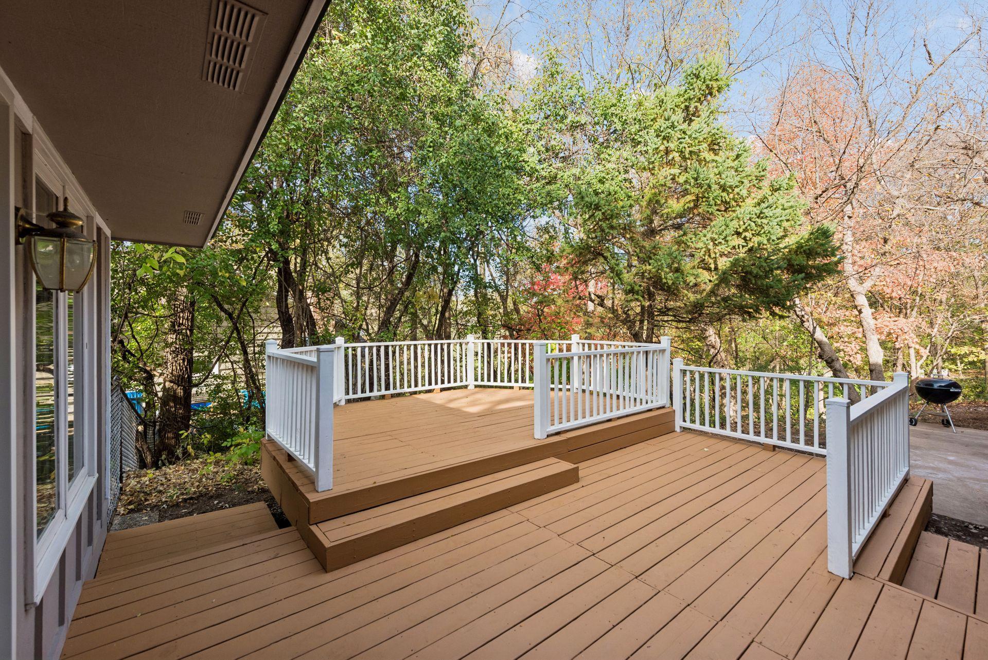 View of Residential at 2755 Shadyview Lane, Plymouth MN 55447, Plymouth (45 of 49) - Mike Wilen | Minnesota Team Real Estate