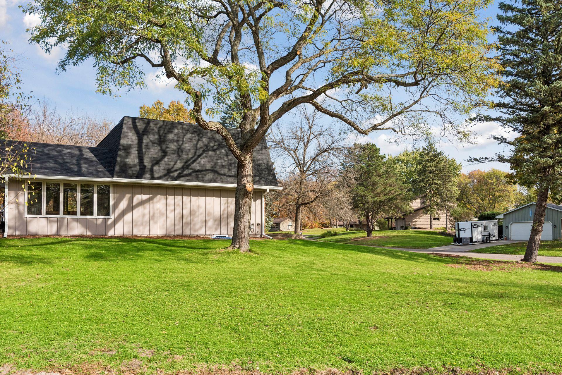 View of Residential at 2755 Shadyview Lane, Plymouth MN 55447, Plymouth (41 of 49) - Mike Wilen | Minnesota Team Real Estate