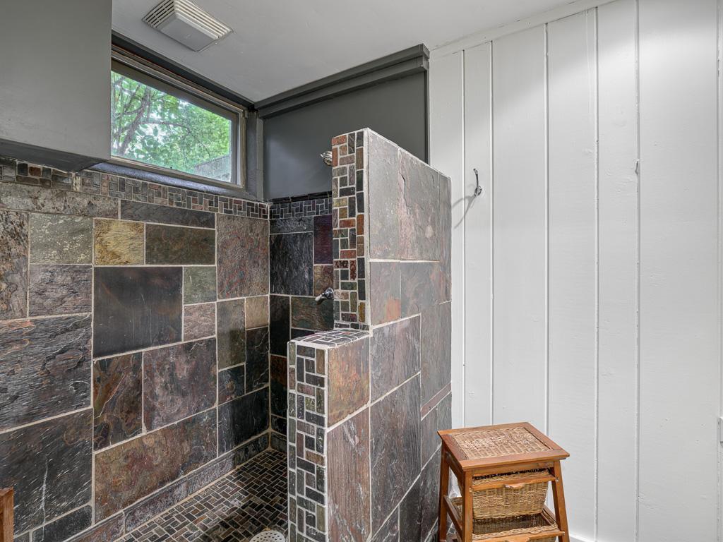 View of Residential at 83 Seymour Avenue, Minneapolis MN 55414, Minneapolis (26 of 38) - Mike Wilen | Minnesota Team Real Estate