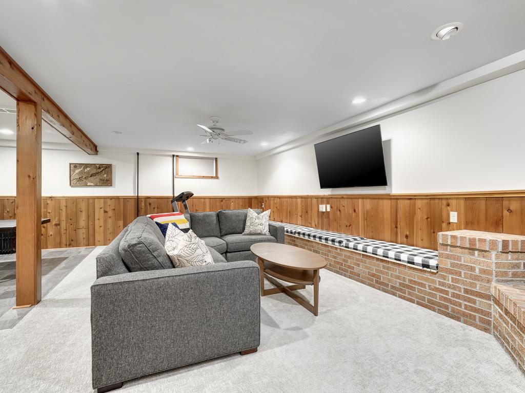 View of Residential at 83 Seymour Avenue, Minneapolis MN 55414, Minneapolis (19 of 38) - Mike Wilen | Minnesota Team Real Estate