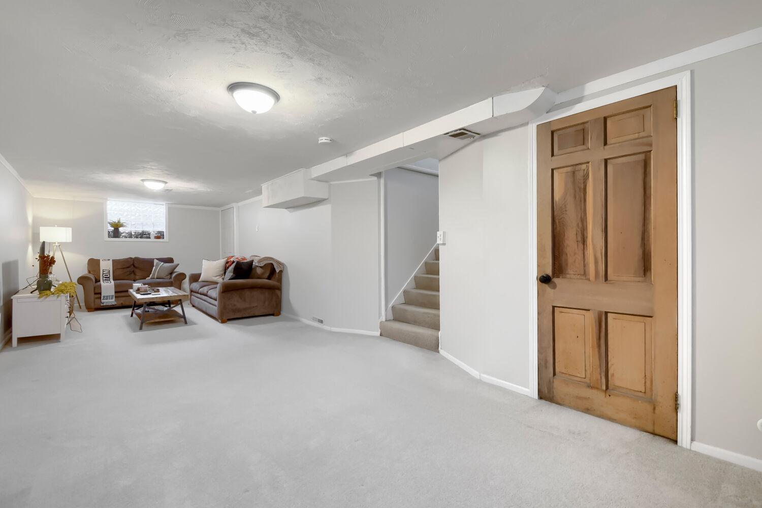 View of Residential at 2213 Jersey Avenue, Saint Louis Park MN 55426, Saint Louis Park (26 of 35) - Mike Wilen | Minnesota Team Real Estate