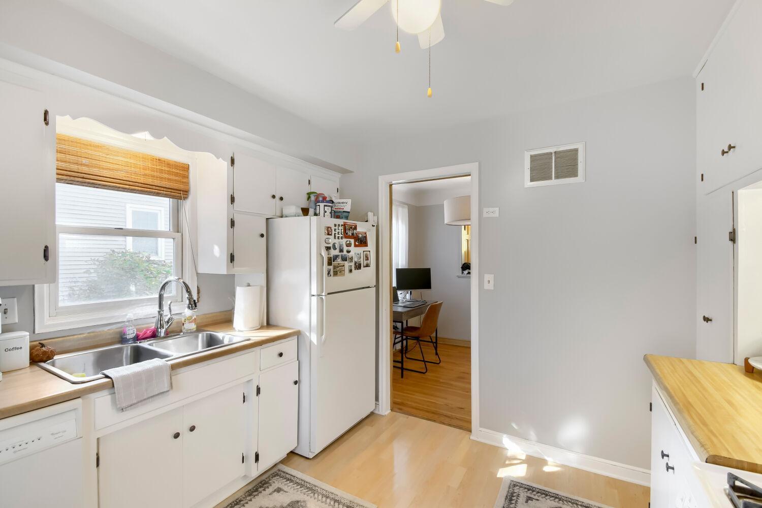 View of Residential at 2213 Jersey Avenue, Saint Louis Park MN 55426, Saint Louis Park (13 of 35) - Mike Wilen | Minnesota Team Real Estate