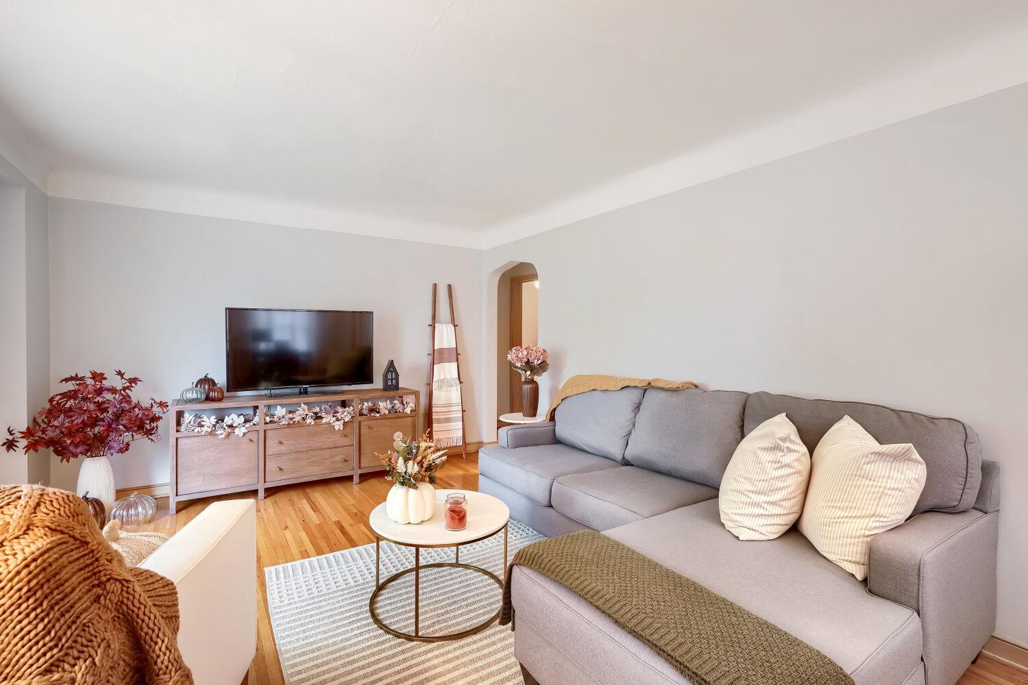 View of Residential at 2213 Jersey Avenue, Saint Louis Park MN 55426, Saint Louis Park (9 of 35) - Mike Wilen | Minnesota Team Real Estate