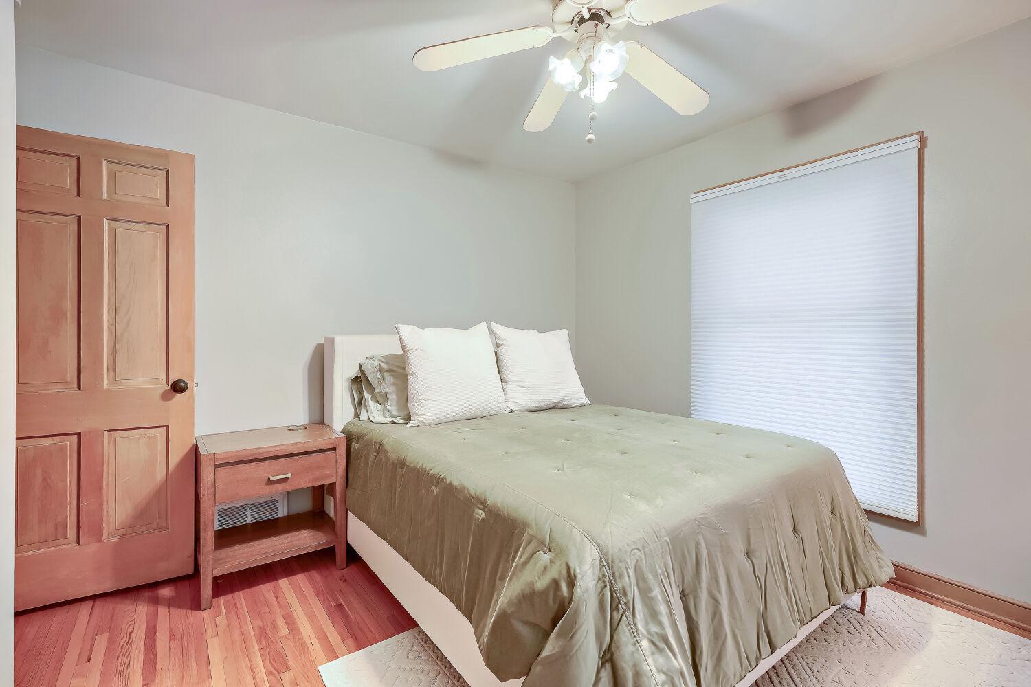 View of Residential at 2213 Jersey Avenue, Saint Louis Park MN 55426, Saint Louis Park (21 of 35) - Mike Wilen | Minnesota Team Real Estate