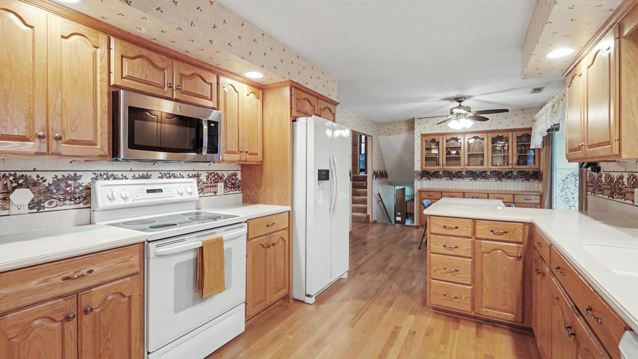 View of Residential at 3081 Laverne Court, Lake Elmo MN 55042, Lake Elmo (4 of 24) - Mike Wilen | Minnesota Team Real Estate