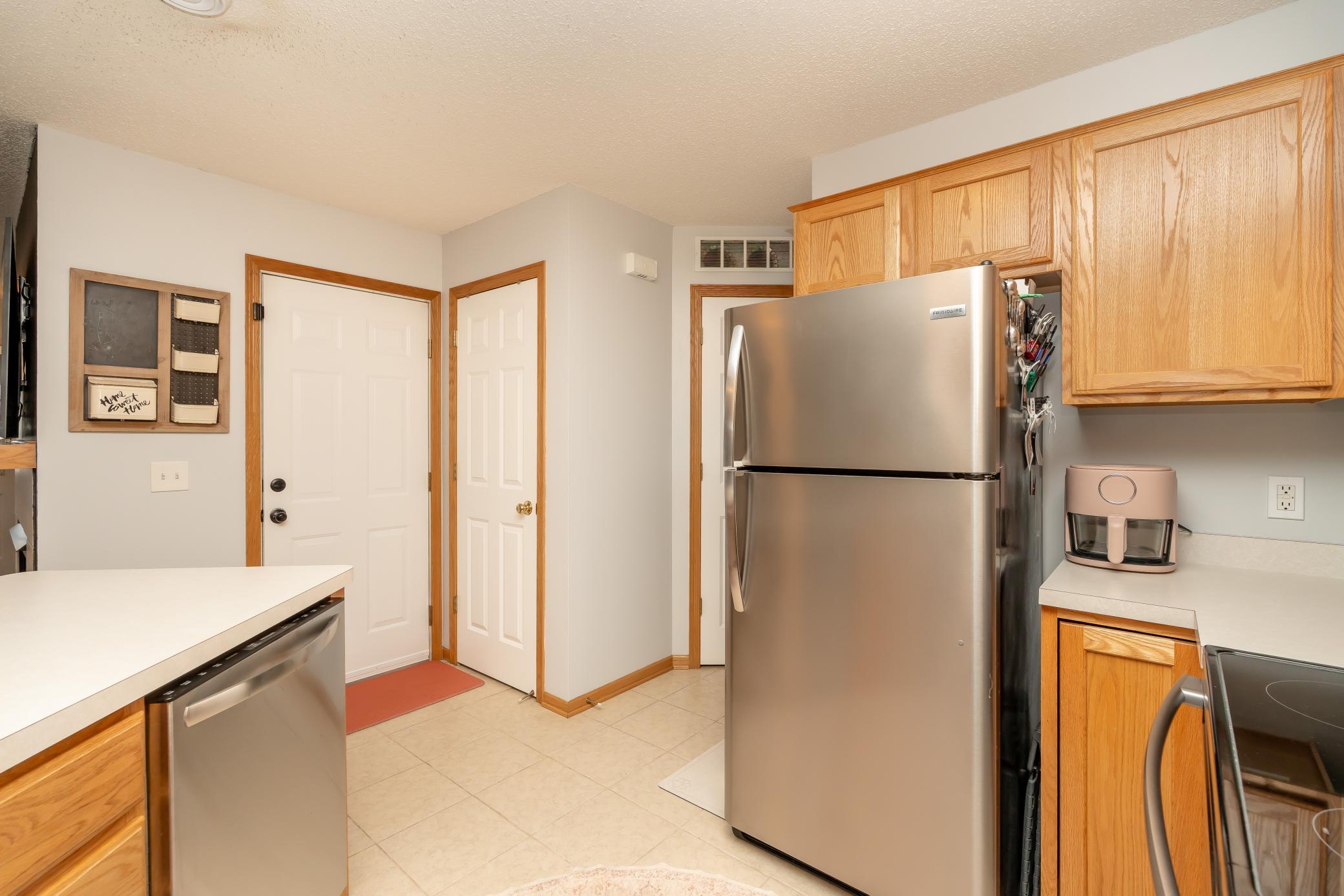 View of Residential at 502 Horizon Drive, New Prague MN 56071, New Prague (11 of 22) - Mike Wilen | Minnesota Team Real Estate