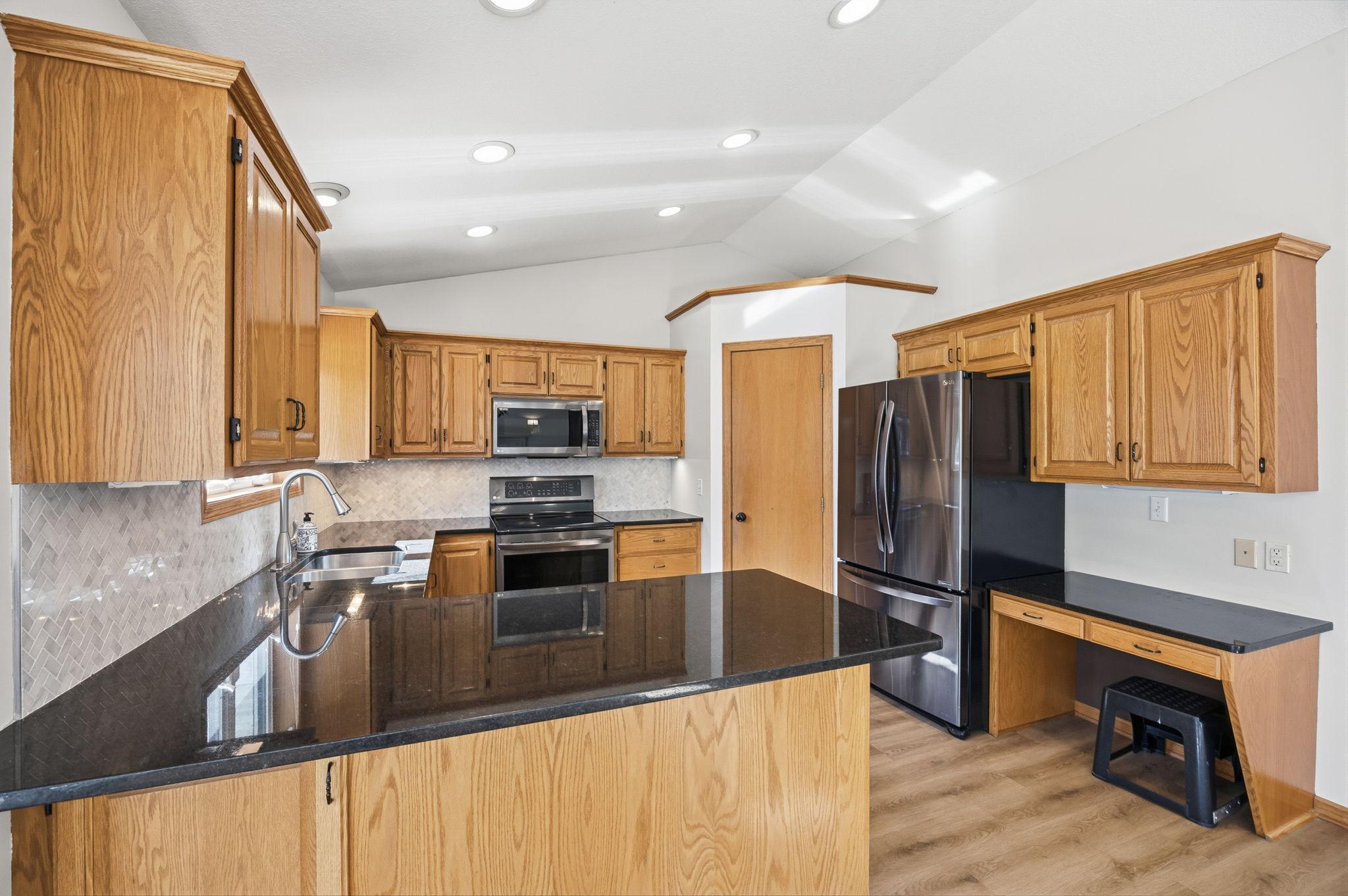 View of Residential at 1806 9th Street Circle, Buffalo MN 55313, Buffalo (26 of 48) - Mike Wilen | Minnesota Team Real Estate