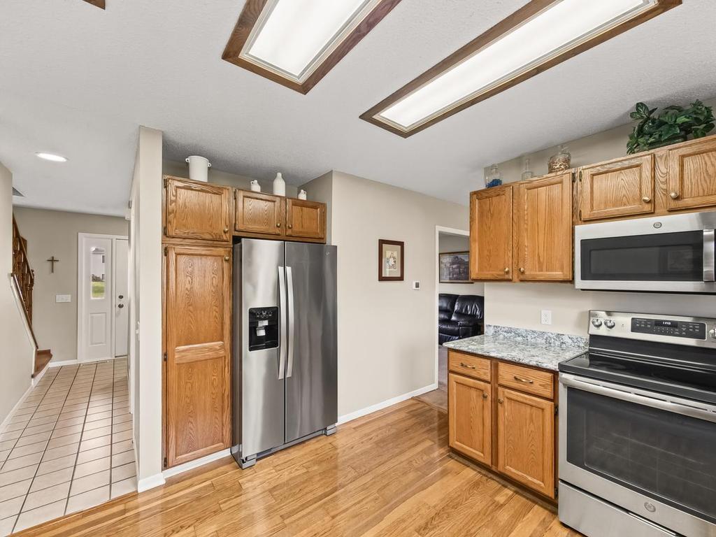 View of Residential at 15601 Claret Avenue, Rosemount MN 55068, Rosemount (19 of 34) - Mike Wilen | Minnesota Team Real Estate