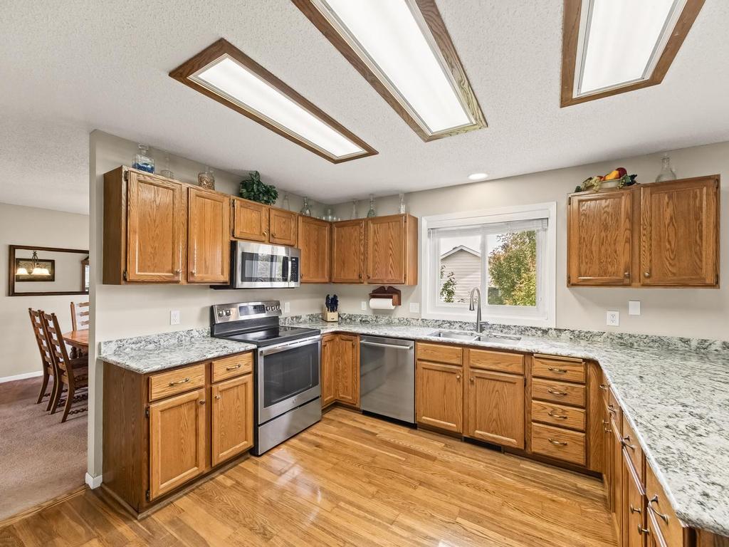 View of Residential at 15601 Claret Avenue, Rosemount MN 55068, Rosemount (17 of 34) - Mike Wilen | Minnesota Team Real Estate