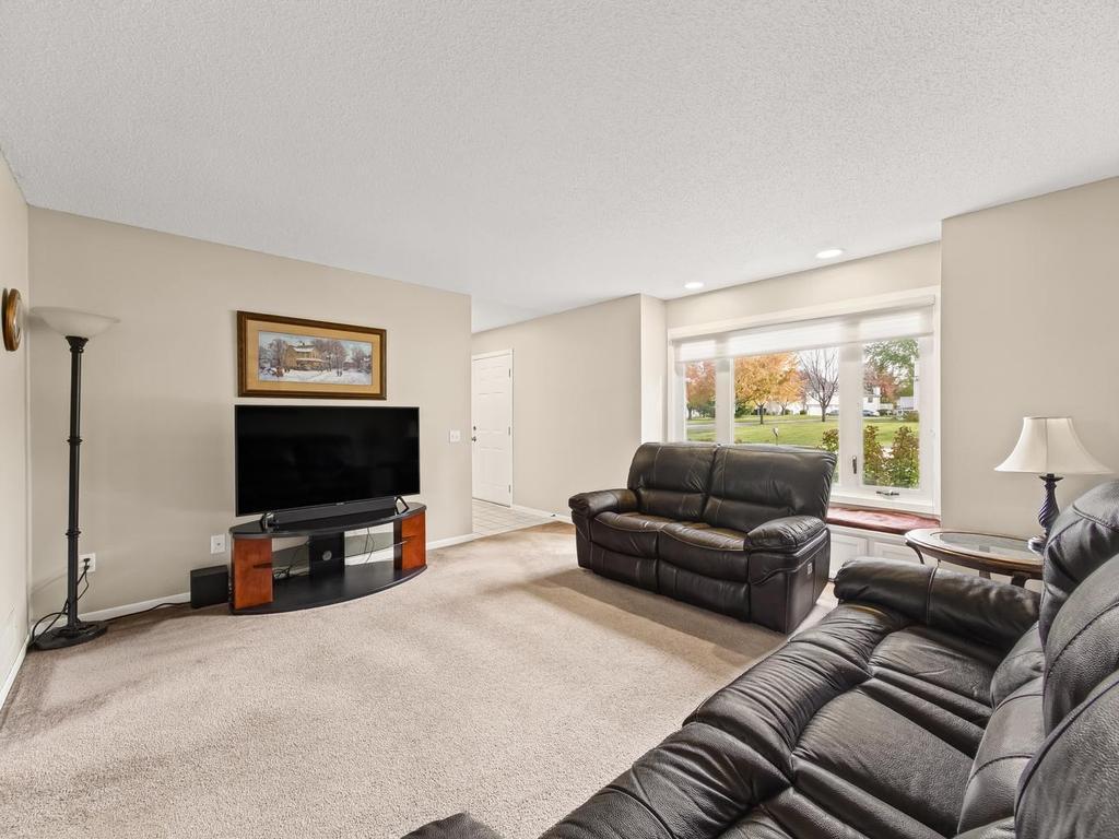 View of Residential at 15601 Claret Avenue, Rosemount MN 55068, Rosemount (10 of 34) - Mike Wilen | Minnesota Team Real Estate