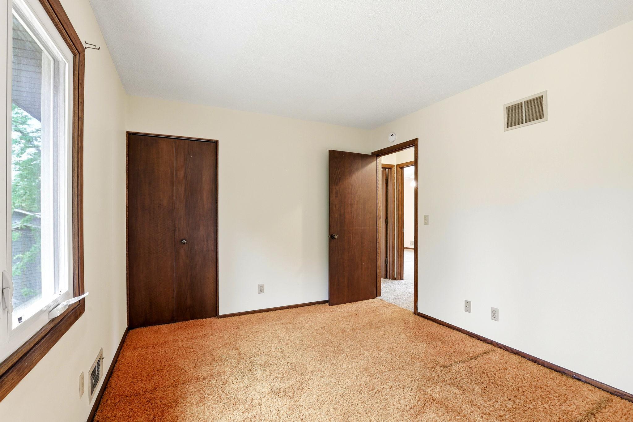 View of Residential at 7100 Ivystone Avenue, Cottage Grove MN 55016, Cottage Grove (33 of 51) - Mike Wilen | Minnesota Team Real Estate
