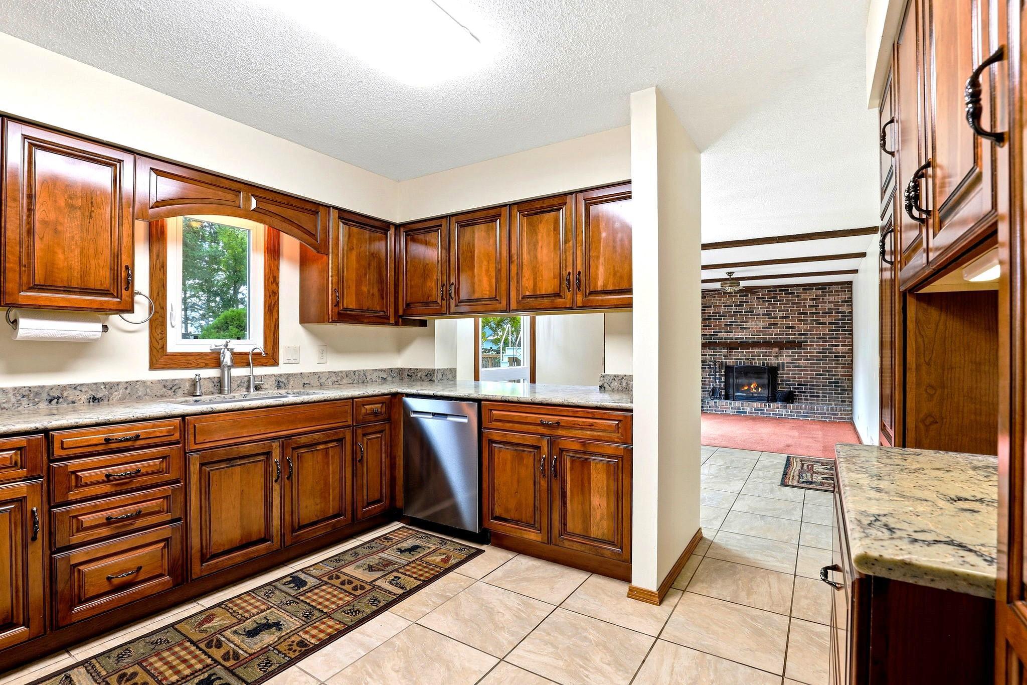 View of Residential at 7100 Ivystone Avenue, Cottage Grove MN 55016, Cottage Grove (18 of 51) - Mike Wilen | Minnesota Team Real Estate