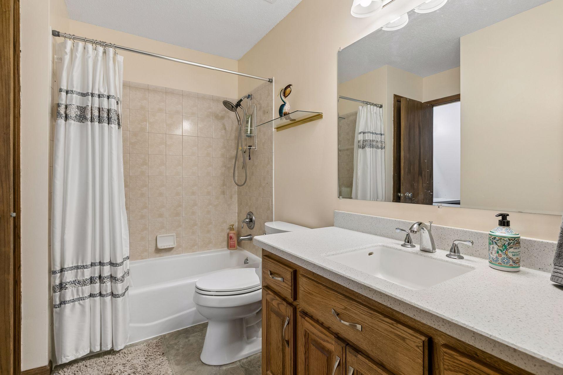 View of Residential at 12805 Morgan Avenue, Burnsville MN 55337, Burnsville (22 of 34) - Mike Wilen | Minnesota Team Real Estate