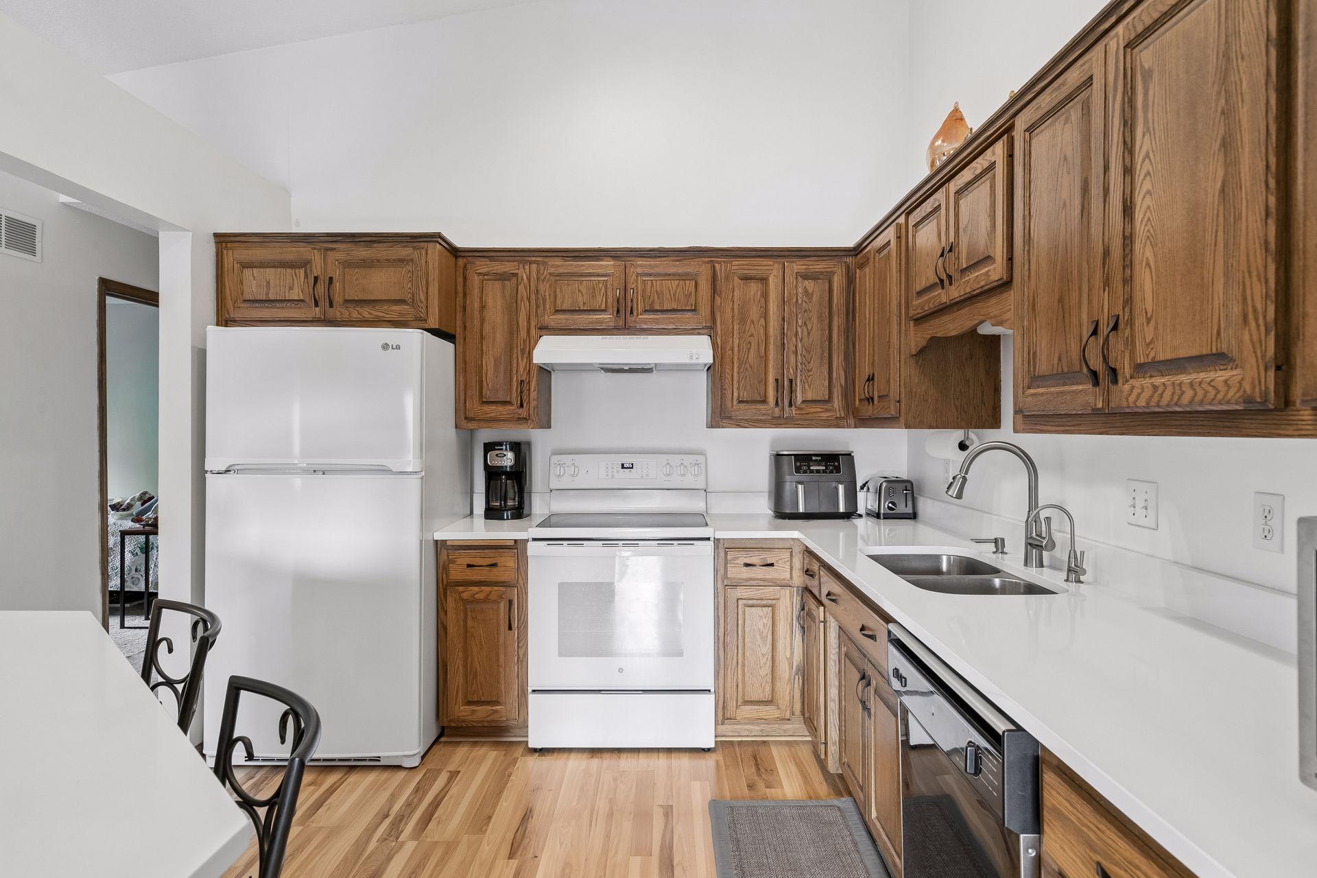 View of Residential at 12805 Morgan Avenue, Burnsville MN 55337, Burnsville (11 of 34) - Mike Wilen | Minnesota Team Real Estate
