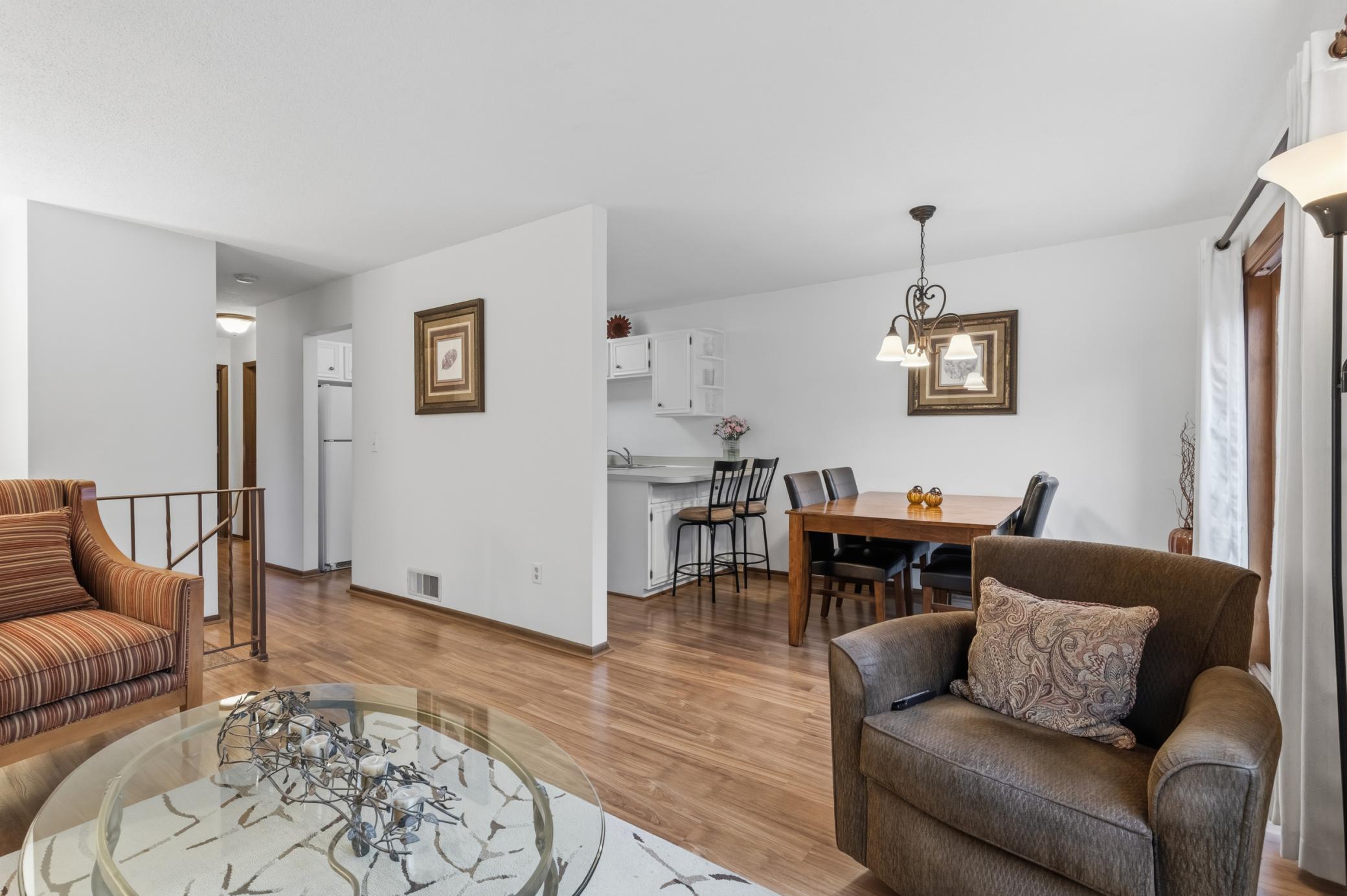View of Residential at 7112 Pontiac Circle, Chanhassen MN 55317, Chanhassen (6 of 28) - Mike Wilen | Minnesota Team Real Estate