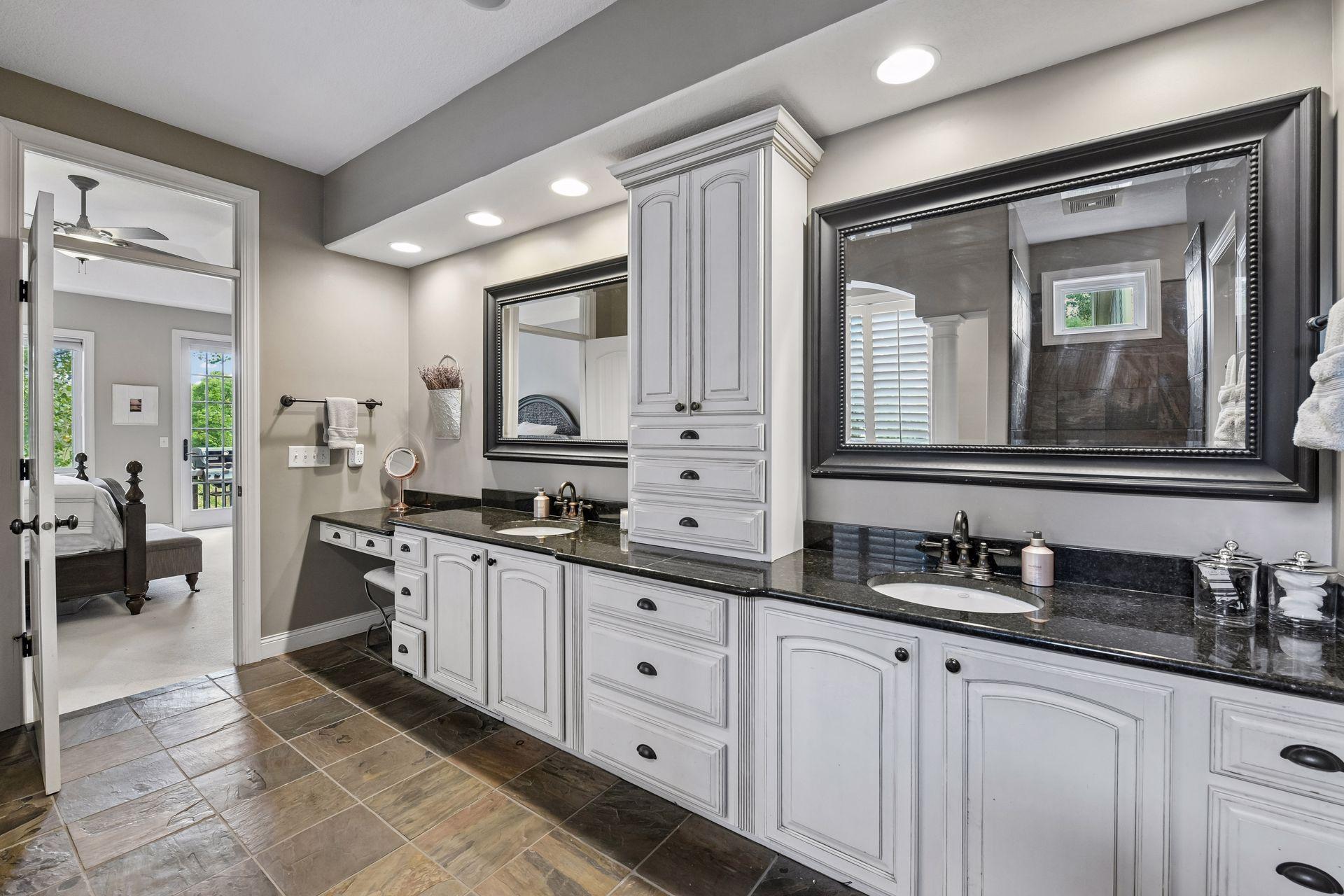 View of Residential at 9487 Mcgee Way, Eden Prairie MN 55347, Eden Prairie (29 of 61) - Mike Wilen | Minnesota Team Real Estate