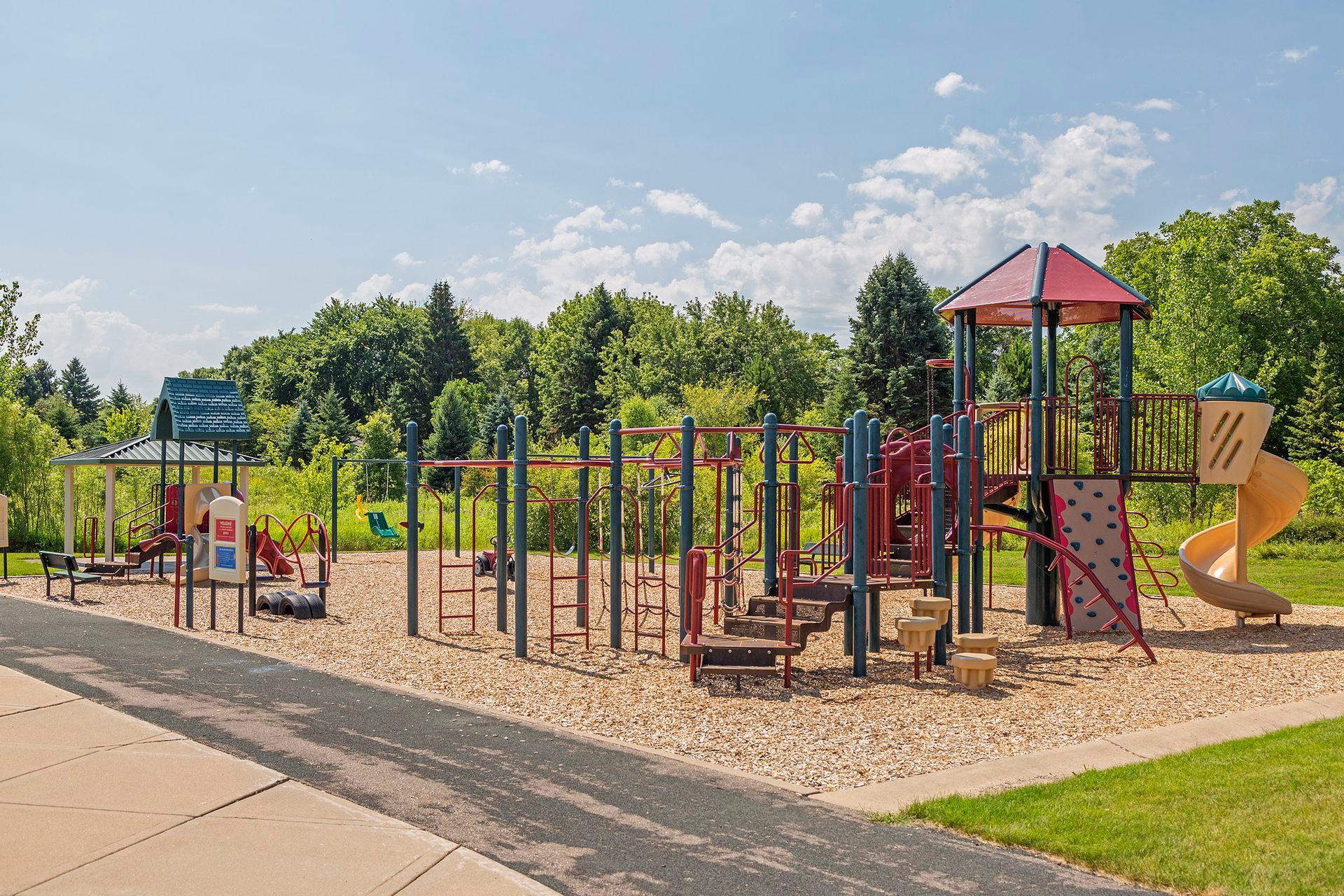 View of Residential at 9487 Mcgee Way, Eden Prairie MN 55347, Eden Prairie (55 of 61) - Mike Wilen | Minnesota Team Real Estate
