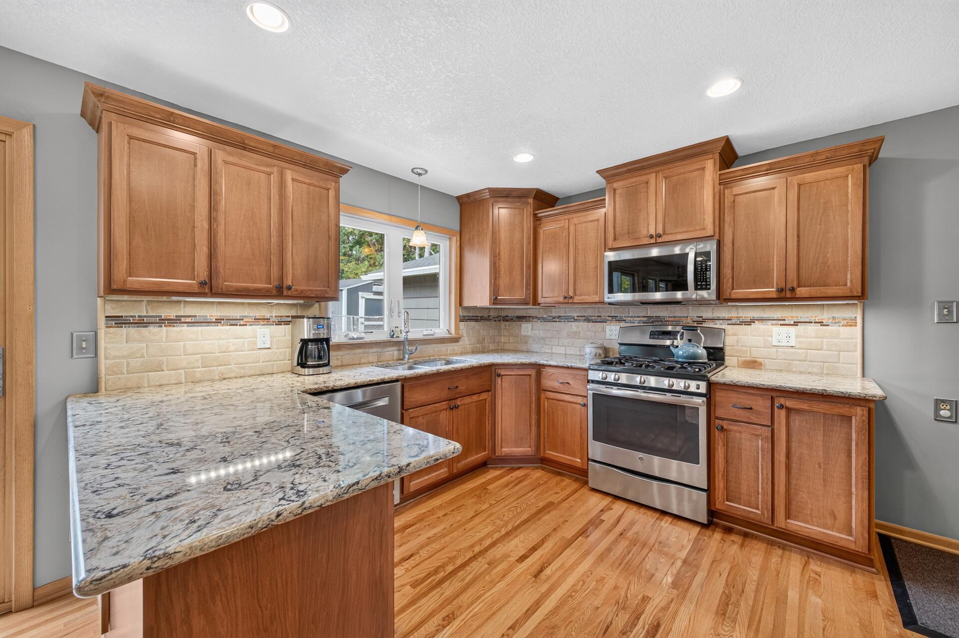 View of Residential at 3346 Cleveland Street, Minneapolis MN 55418, Minneapolis (5 of 36) - Mike Wilen | Minnesota Team Real Estate