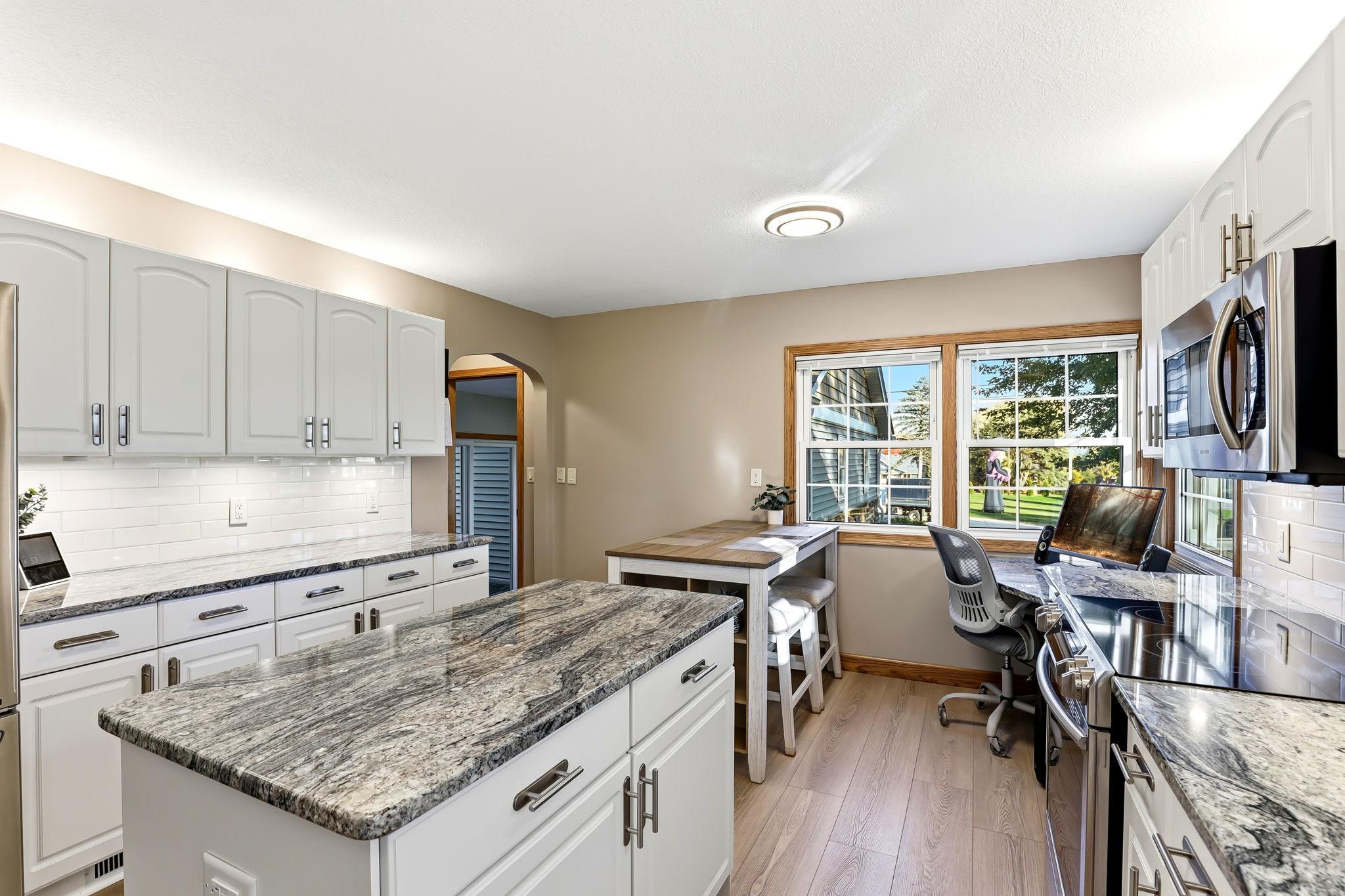 View of Residential at 7697 Stillwater Way, Oakdale MN 55128, Oakdale (14 of 54) - Mike Wilen | Minnesota Team Real Estate