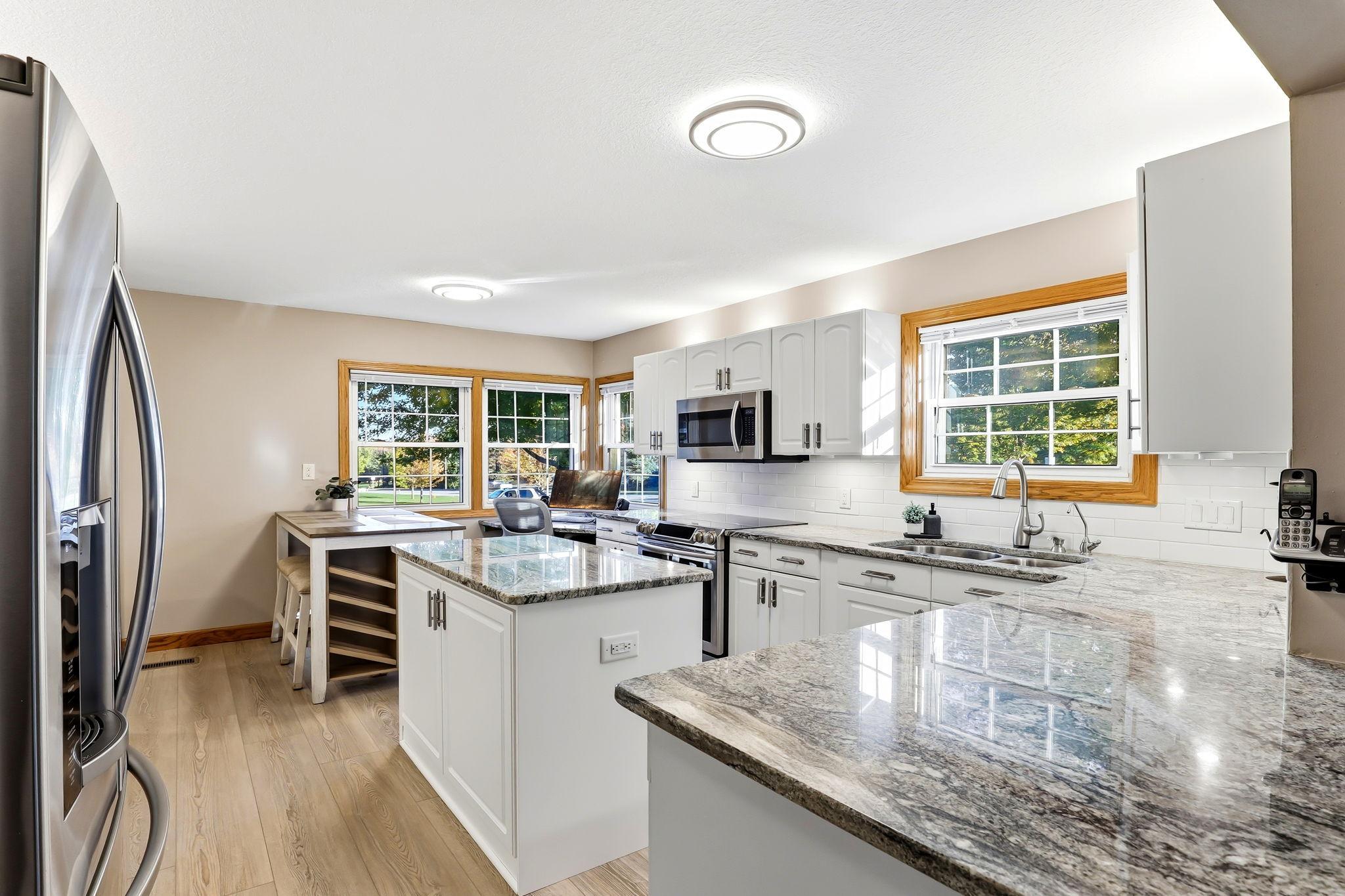View of Residential at 7697 Stillwater Way, Oakdale MN 55128, Oakdale (13 of 54) - Mike Wilen | Minnesota Team Real Estate