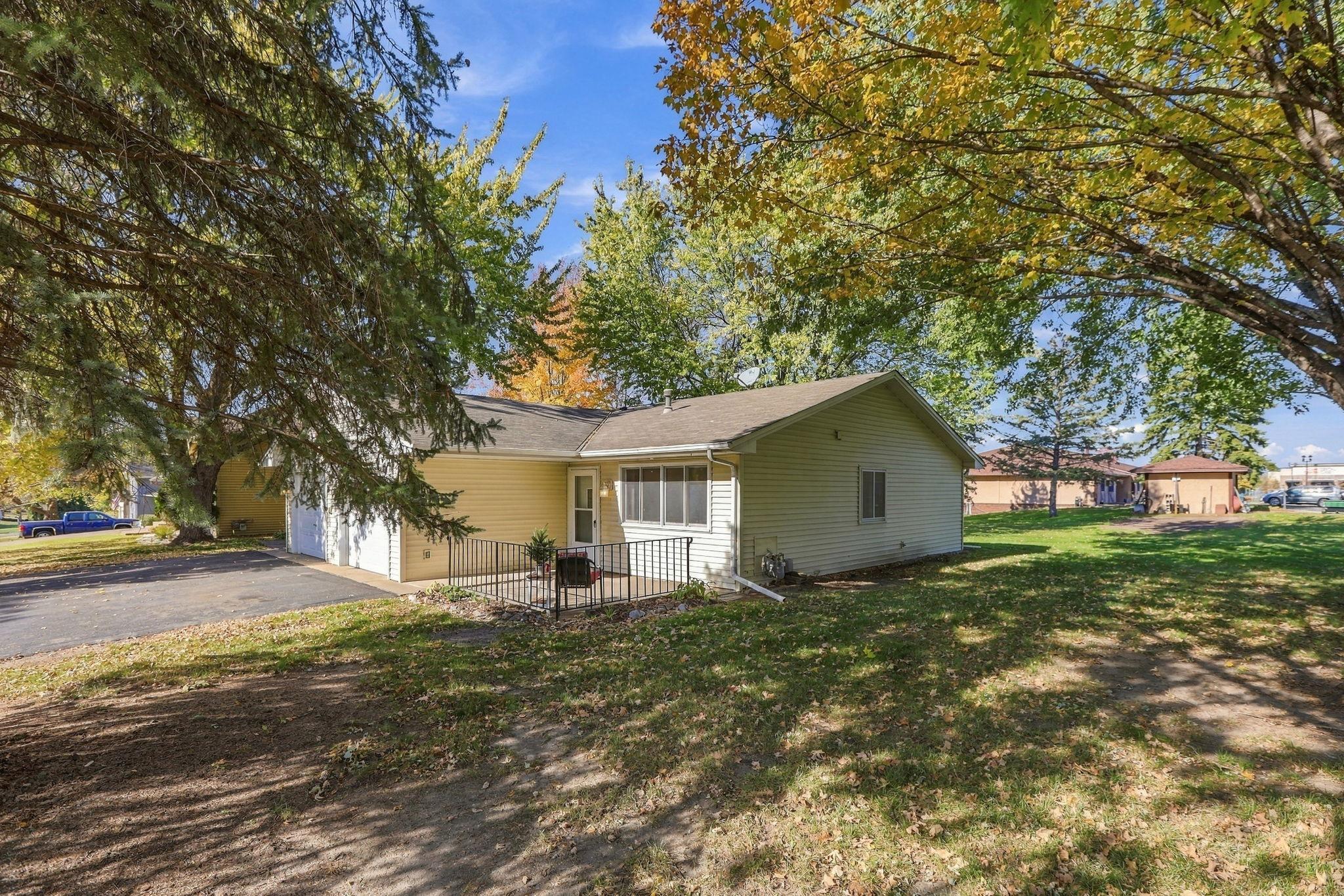 View of Residential at 706 Ridge Drive, Saint Michael MN 55376, Saint Michael (10 of 28) - Mike Wilen | Minnesota Team Real Estate