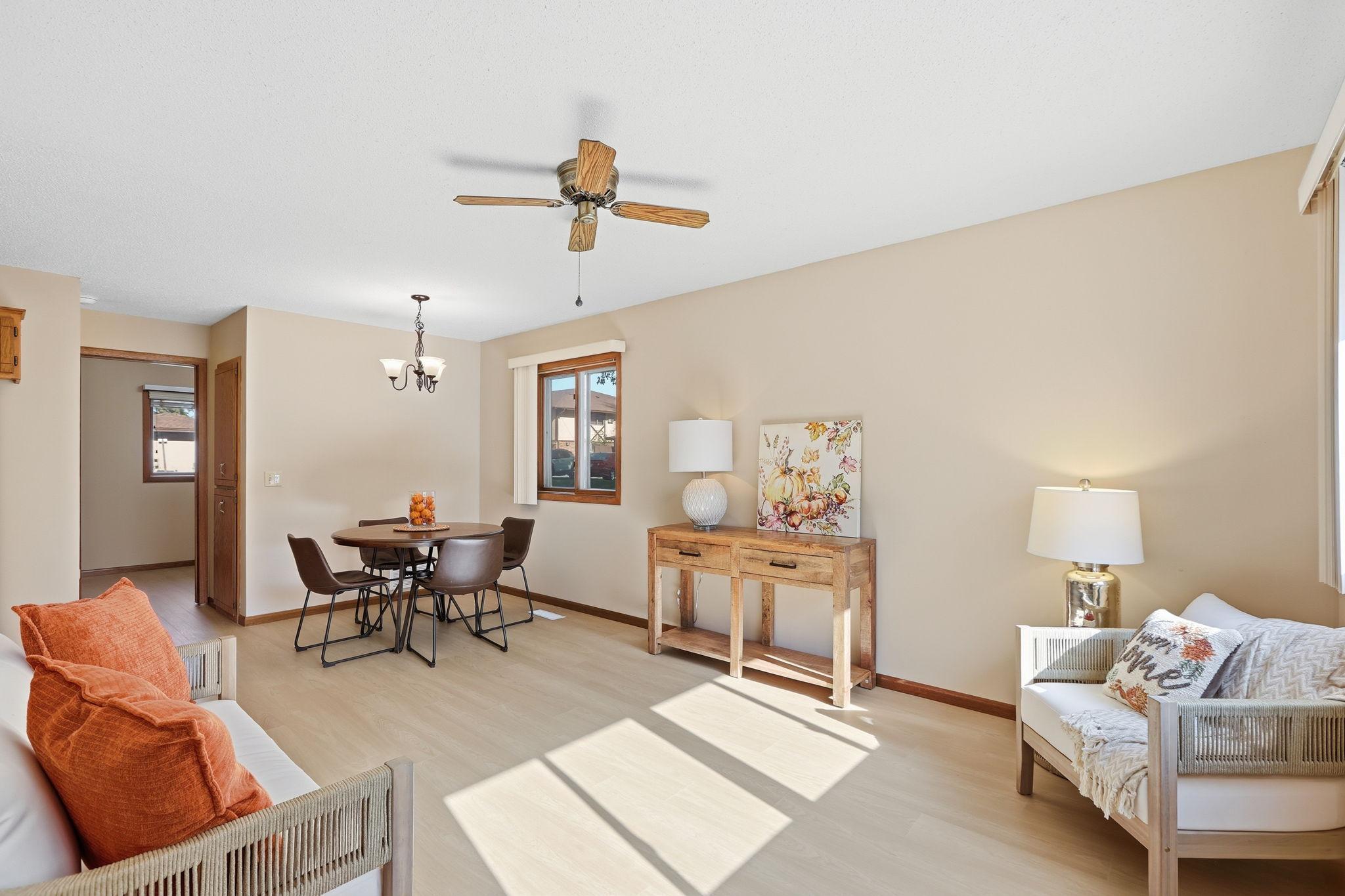 View of Residential at 706 Ridge Drive, Saint Michael MN 55376, Saint Michael (14 of 28) - Mike Wilen | Minnesota Team Real Estate