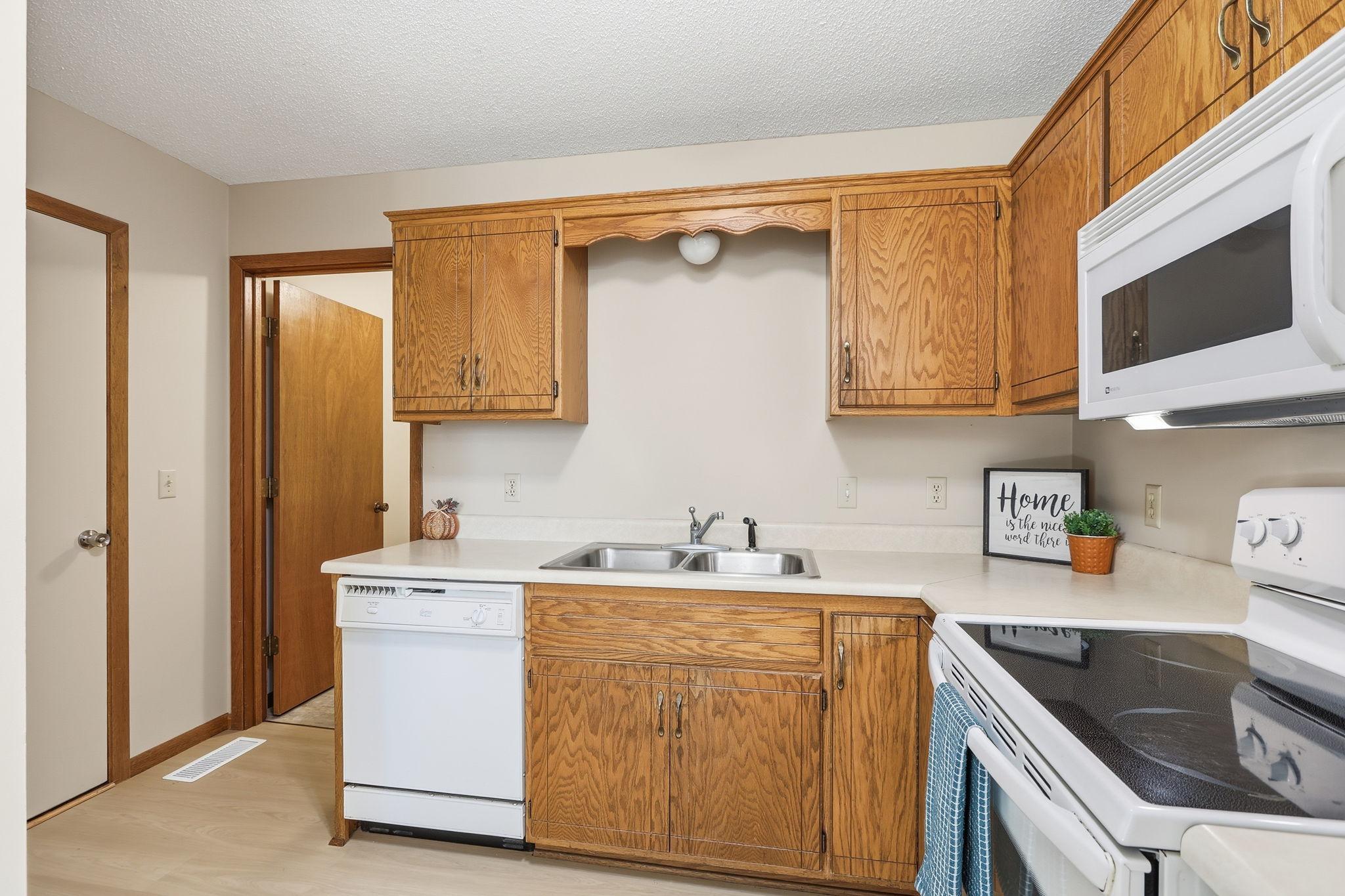 View of Residential at 706 Ridge Drive, Saint Michael MN 55376, Saint Michael (19 of 28) - Mike Wilen | Minnesota Team Real Estate