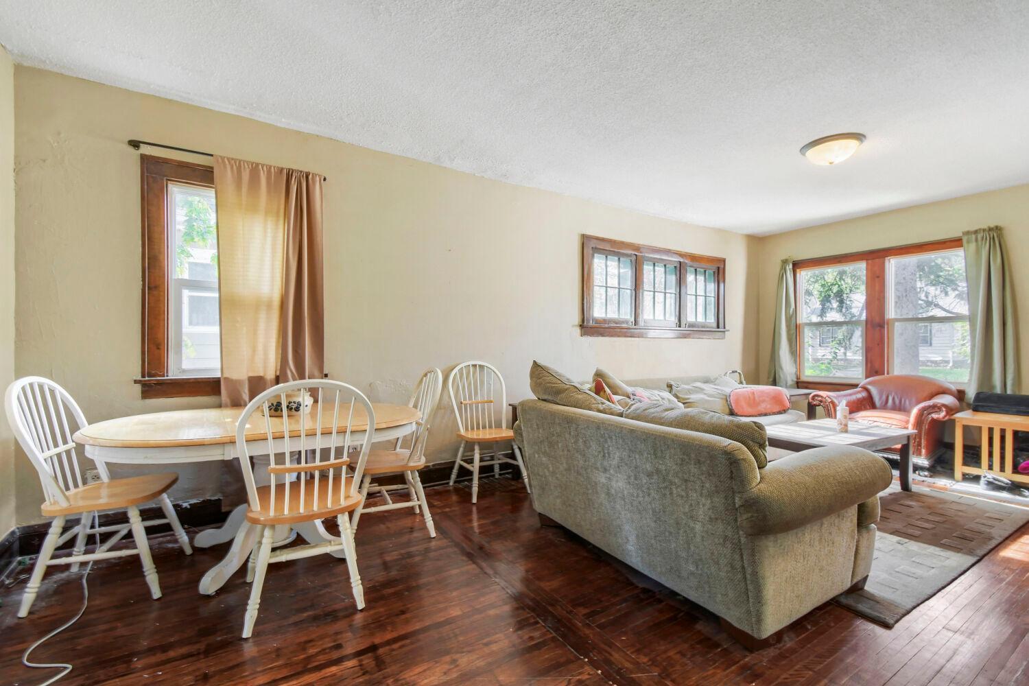 View of Residential at 3350 Vincent Avenue, Minneapolis MN 55412, Minneapolis (6 of 21) - Mike Wilen | Minnesota Team Real Estate