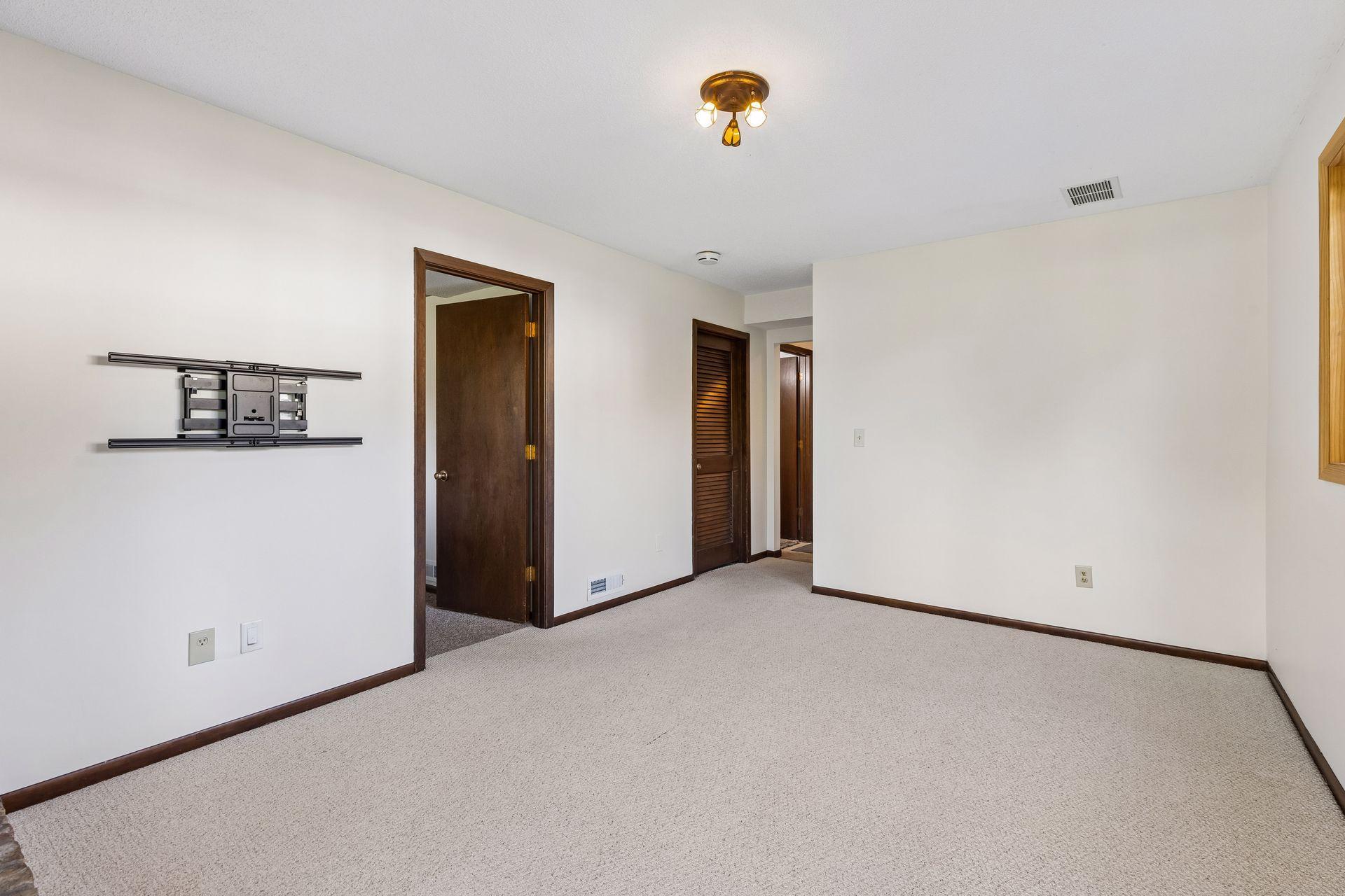 View of Residential at 10348 Yorktown Lane, Maple Grove MN 55369, Maple Grove (37 of 43) - Mike Wilen | Minnesota Team Real Estate