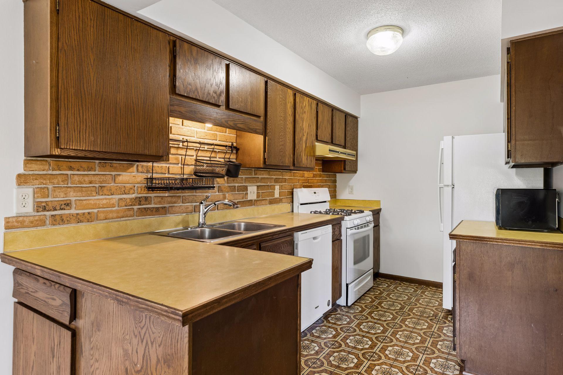 View of Residential at 10348 Yorktown Lane, Maple Grove MN 55369, Maple Grove (23 of 43) - Mike Wilen | Minnesota Team Real Estate