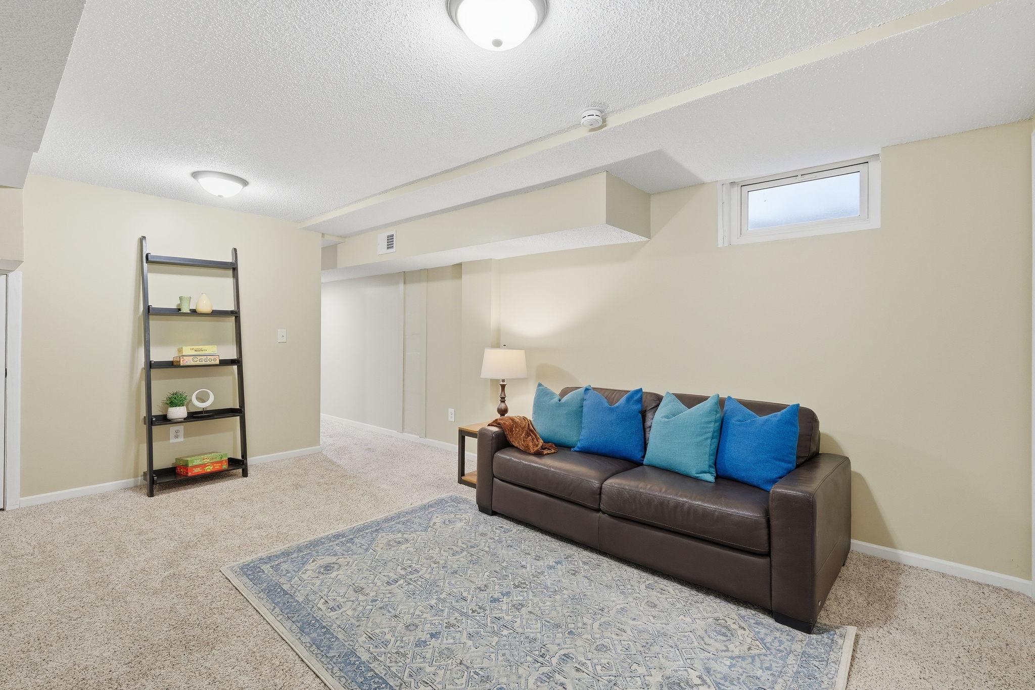 View of Residential at 1128 Selby Avenue, Saint Paul MN 55104, Saint Paul (21 of 35) - Mike Wilen | Minnesota Team Real Estate