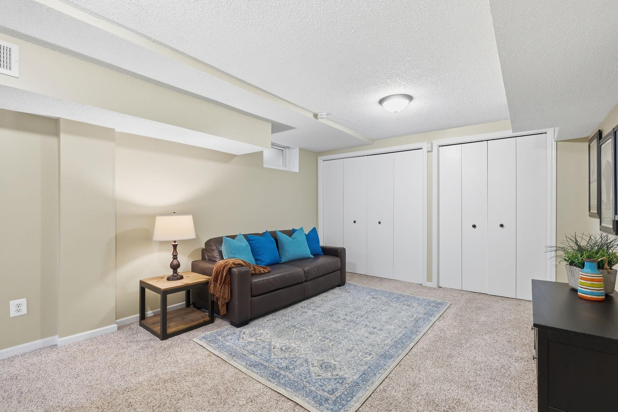 View of Residential at 1128 Selby Avenue, Saint Paul MN 55104, Saint Paul (20 of 35) - Mike Wilen | Minnesota Team Real Estate