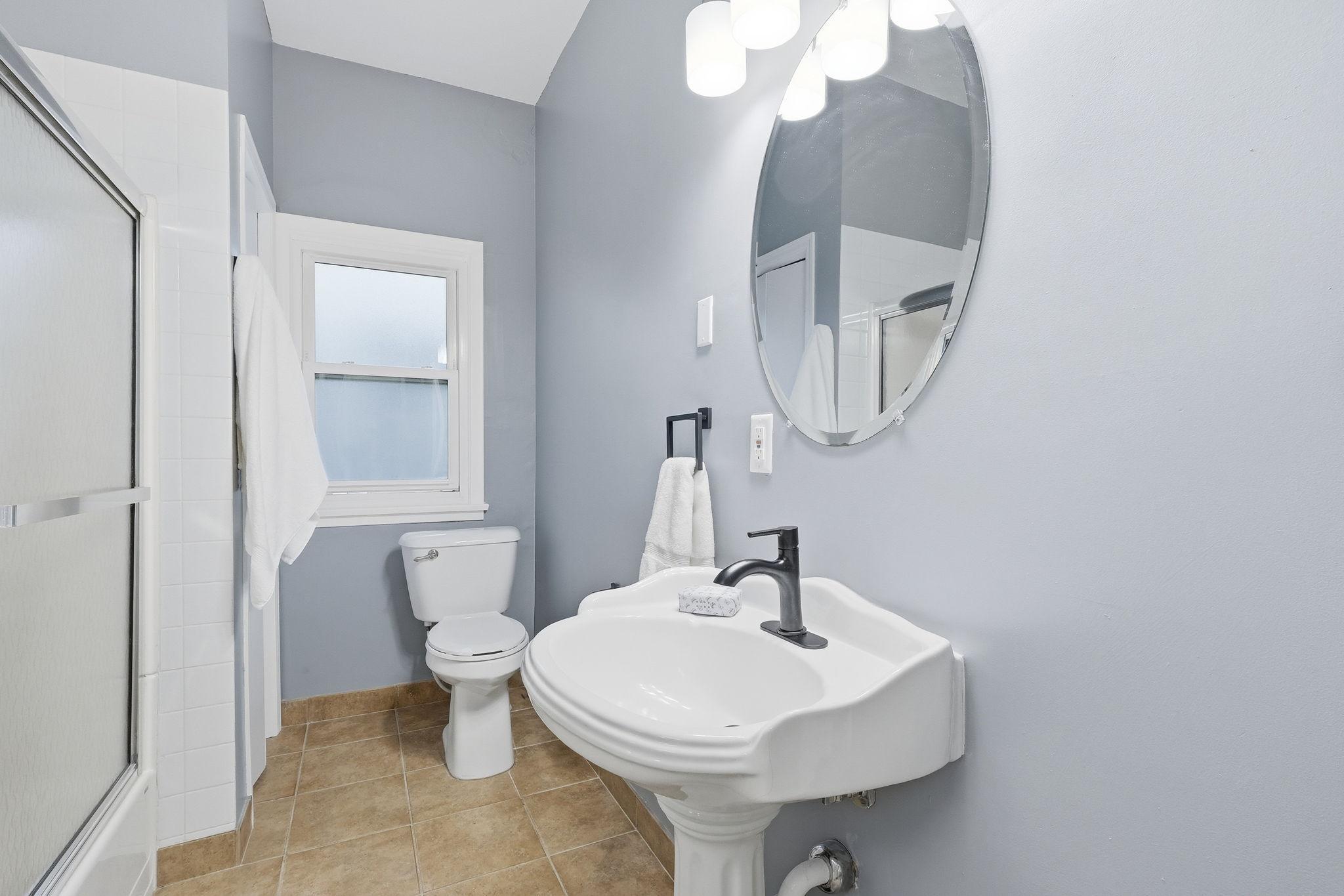 View of Residential at 1128 Selby Avenue, Saint Paul MN 55104, Saint Paul (15 of 35) - Mike Wilen | Minnesota Team Real Estate