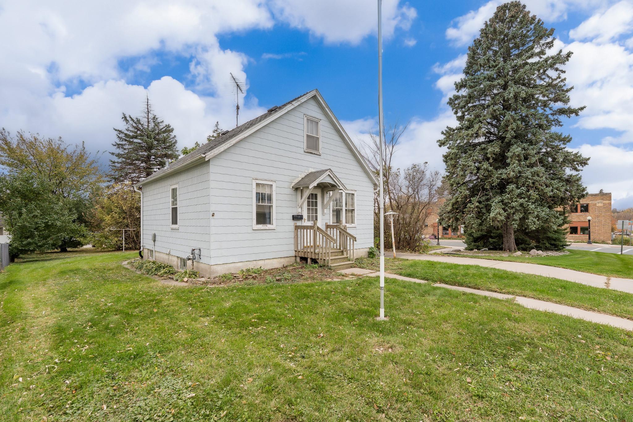 View of Residential at 104 1st Street, New Prague MN 56071, New Prague (2 of 32) - Mike Wilen | Minnesota Team Real Estate