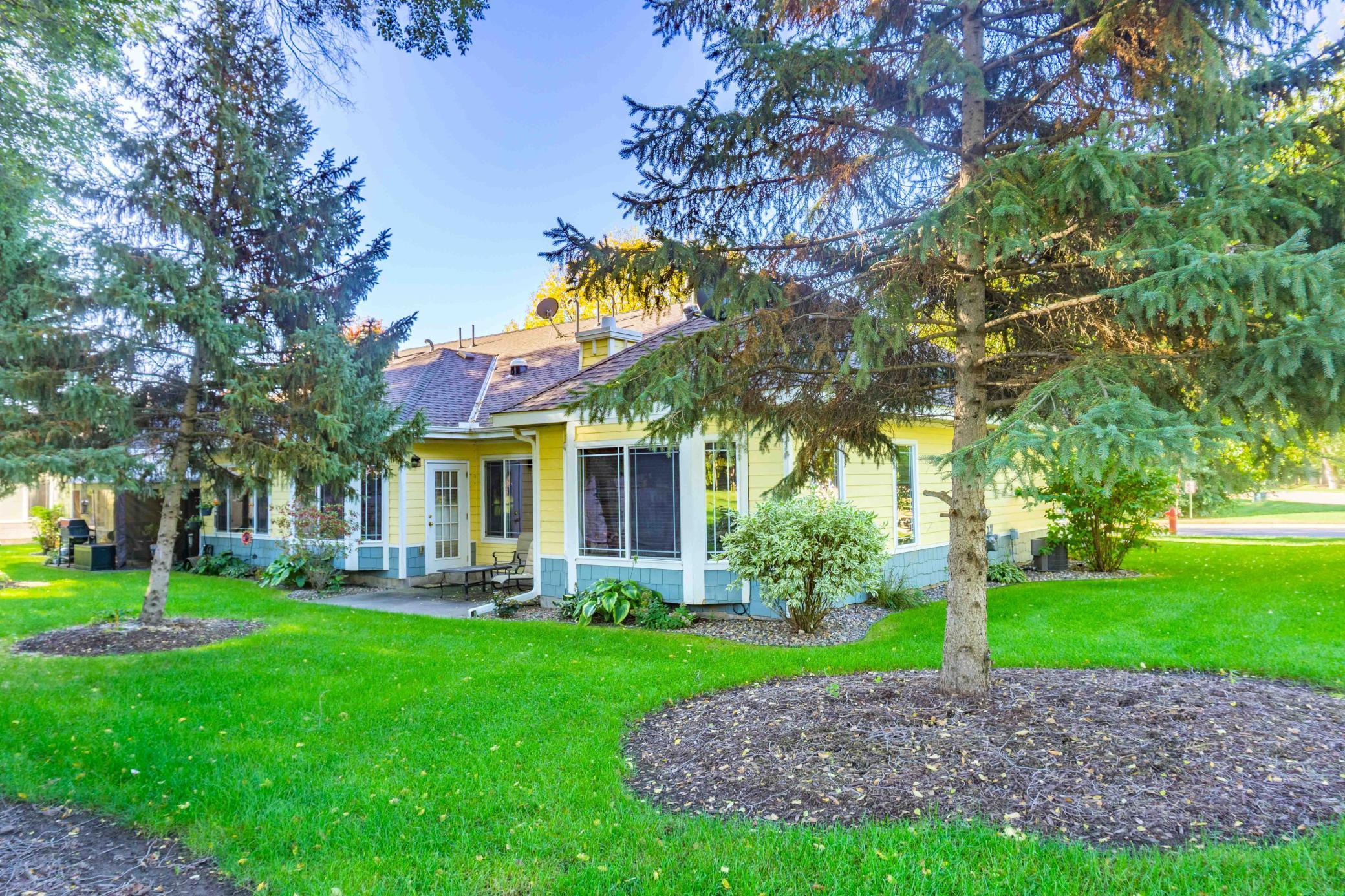 View of Residential at 1481 Ravoux Lane, Chaska MN 55318, Chaska (44 of 59) - Mike Wilen | Minnesota Team Real Estate