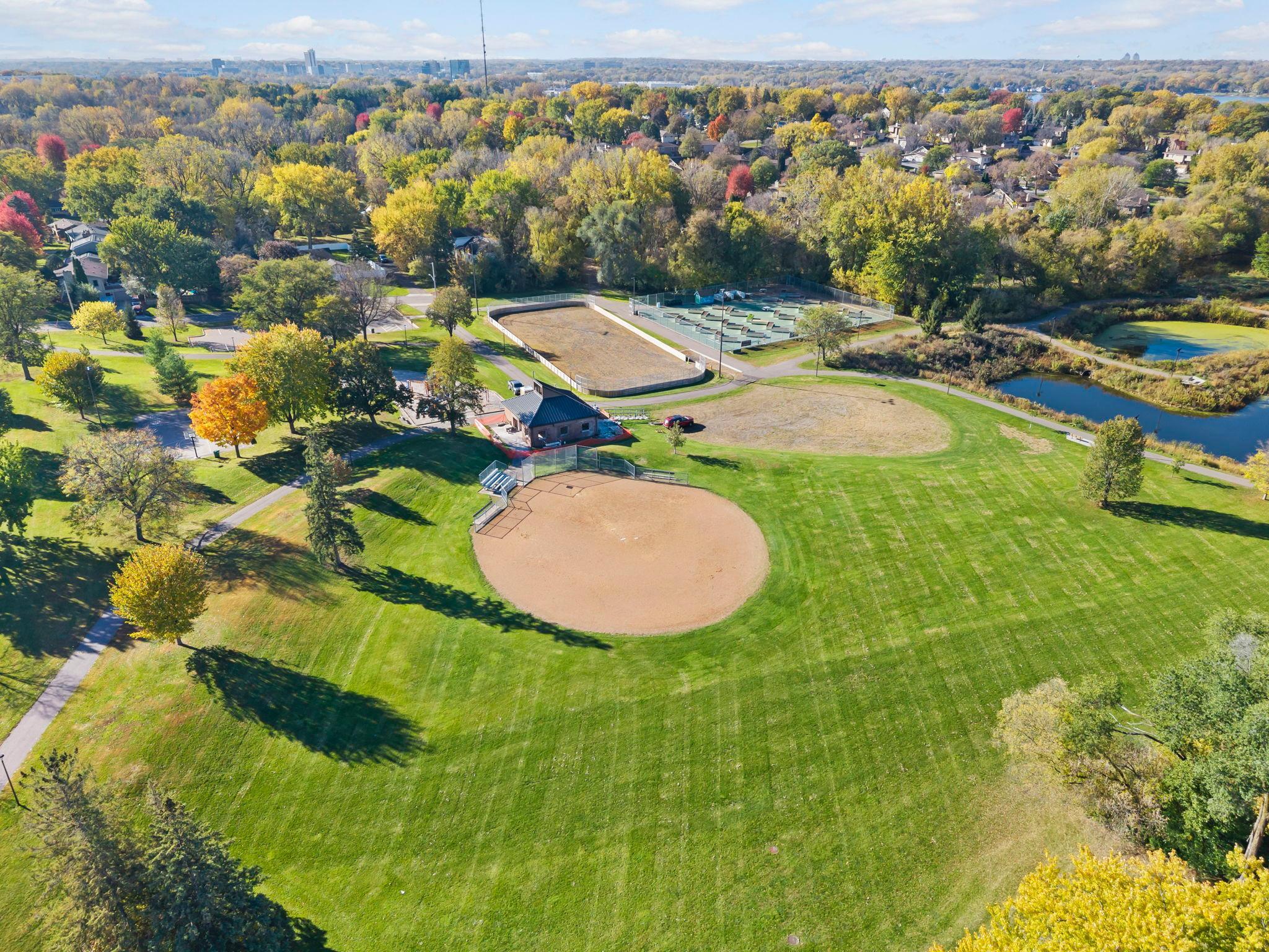 View of Residential at 2360 Decatur Avenue, Golden Valley MN 55427, Golden Valley (26 of 29) - Mike Wilen | Minnesota Team Real Estate
