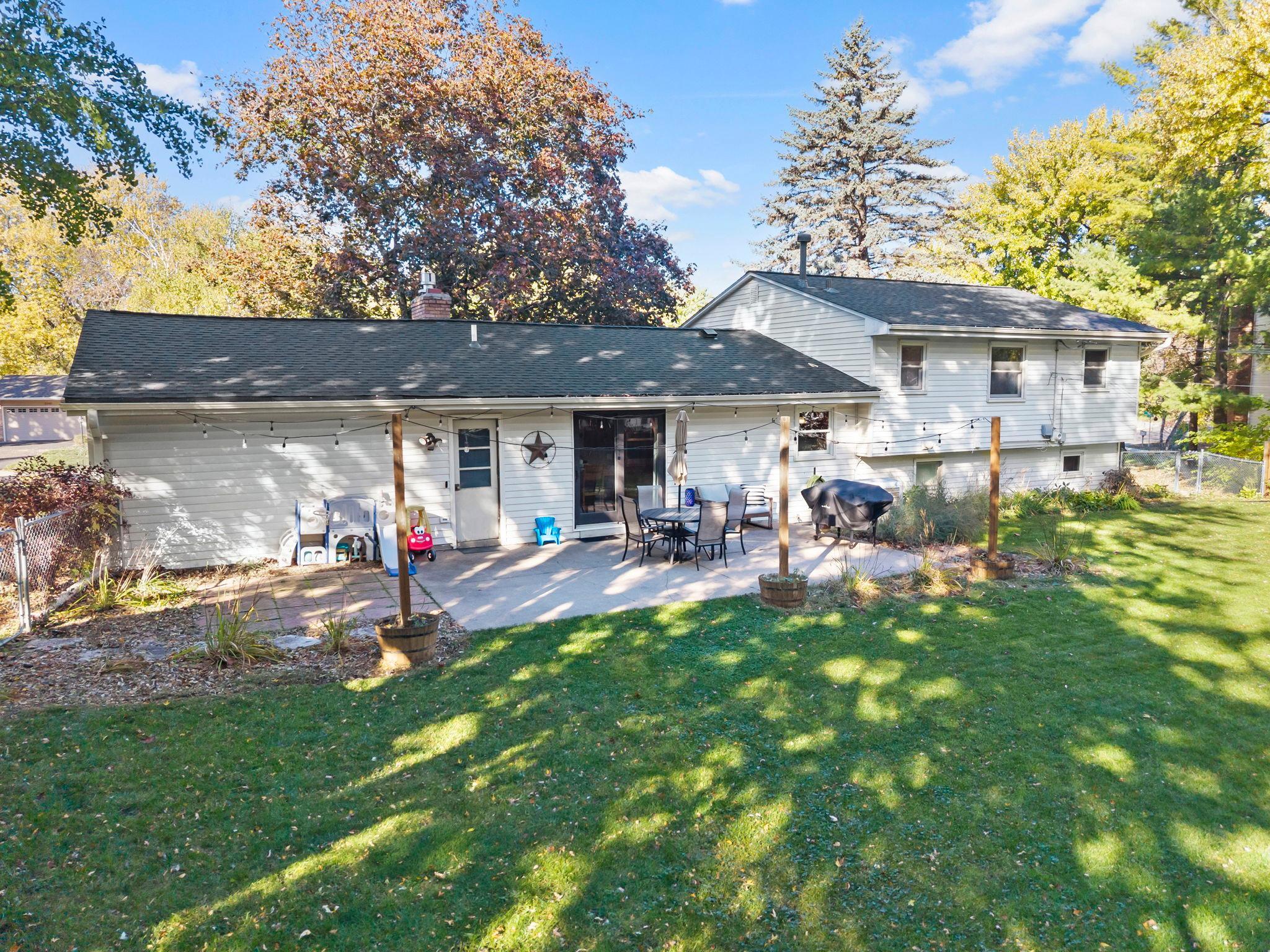 View of Residential at 2360 Decatur Avenue, Golden Valley MN 55427, Golden Valley (24 of 29) - Mike Wilen | Minnesota Team Real Estate