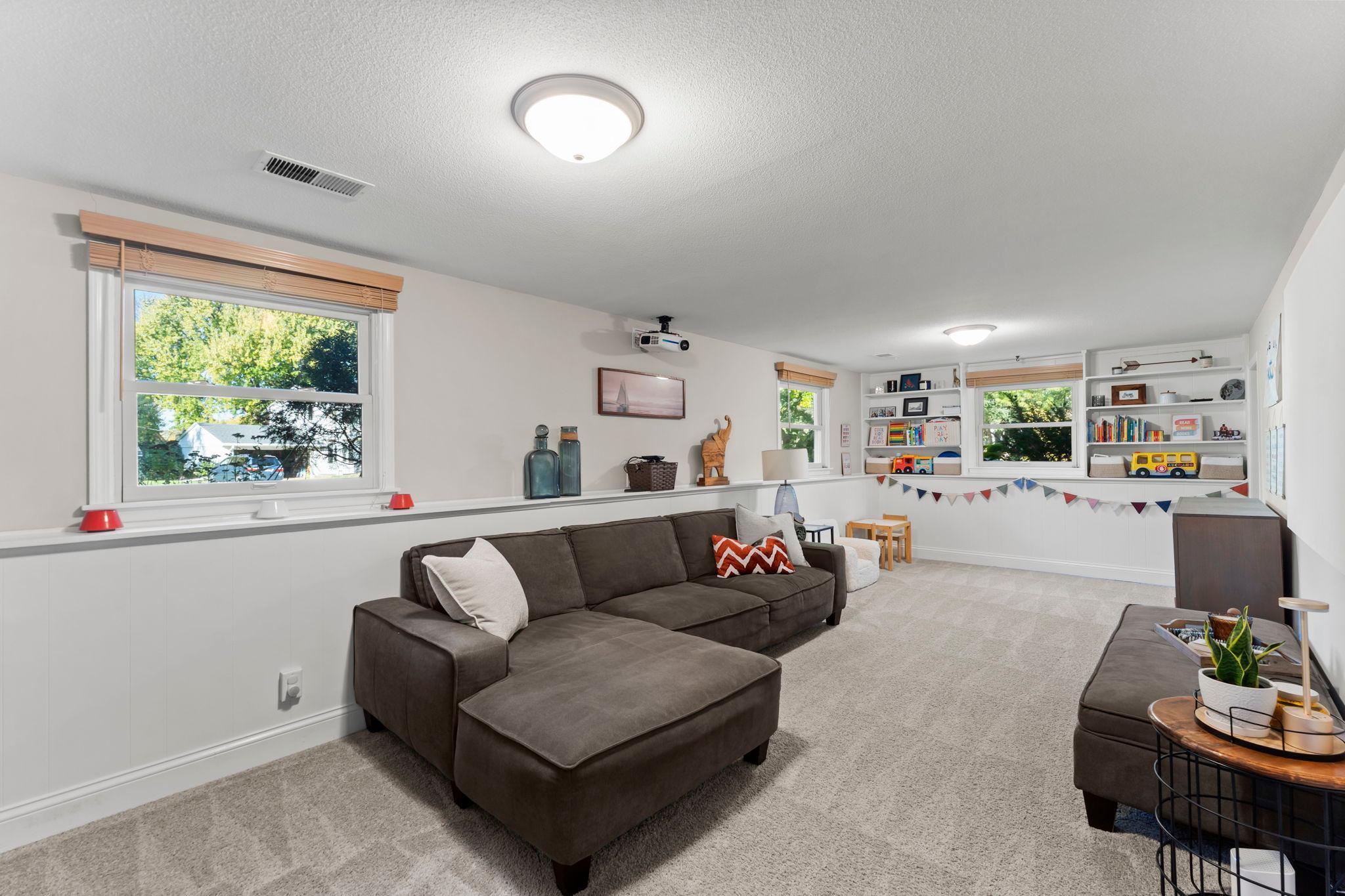 View of Residential at 2360 Decatur Avenue, Golden Valley MN 55427, Golden Valley (18 of 29) - Mike Wilen | Minnesota Team Real Estate