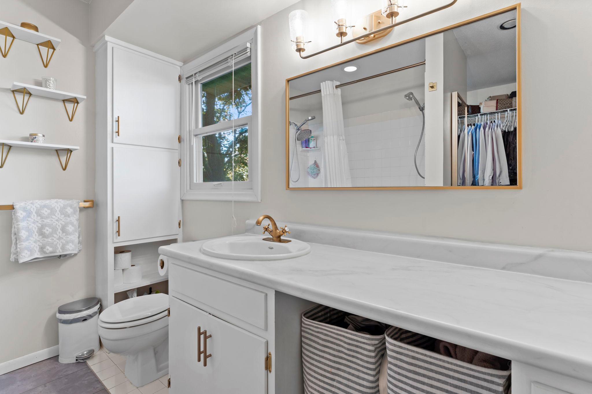View of Residential at 2360 Decatur Avenue, Golden Valley MN 55427, Golden Valley (11 of 29) - Mike Wilen | Minnesota Team Real Estate