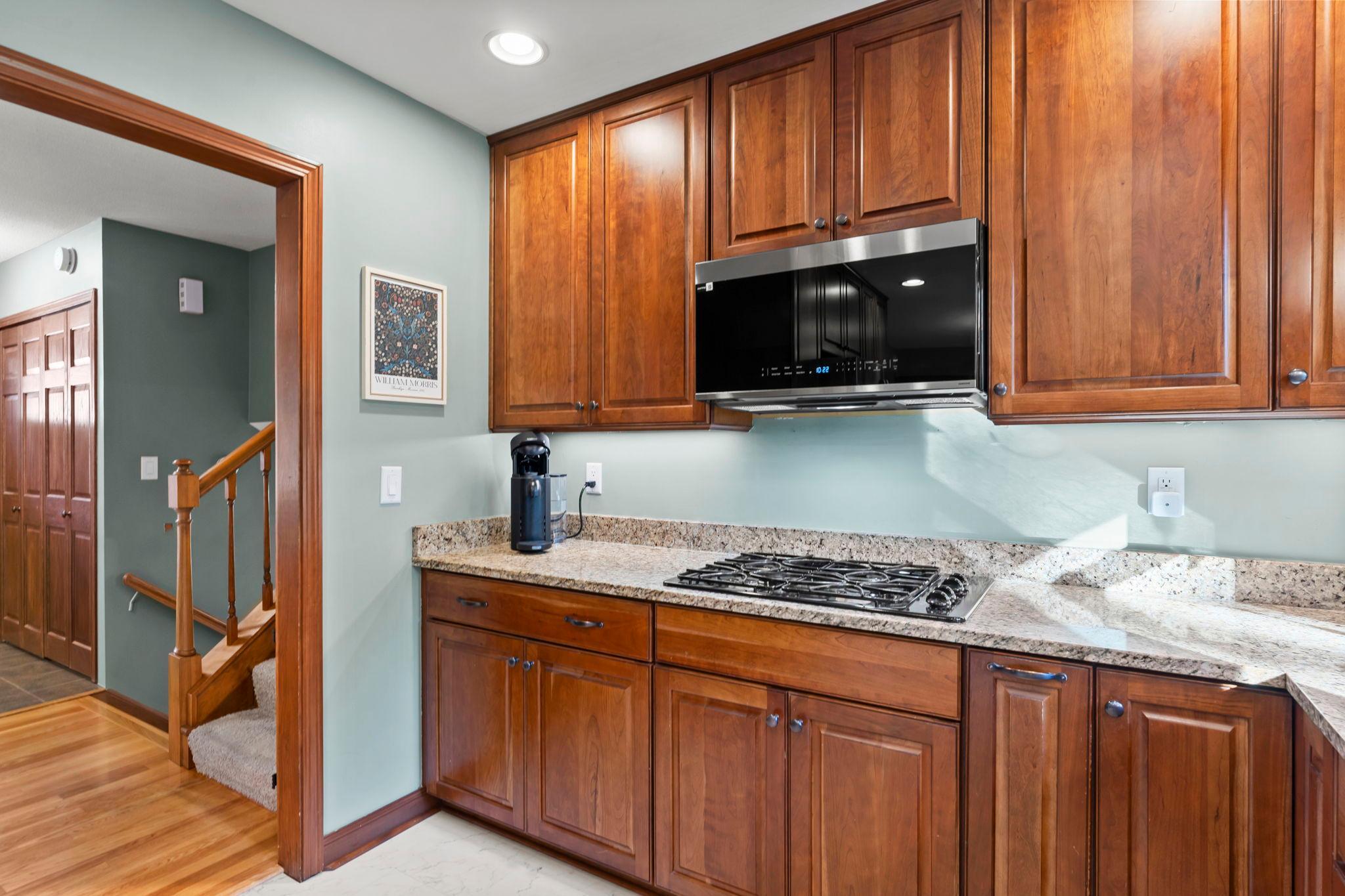 View of Residential at 2360 Decatur Avenue, Golden Valley MN 55427, Golden Valley (8 of 29) - Mike Wilen | Minnesota Team Real Estate
