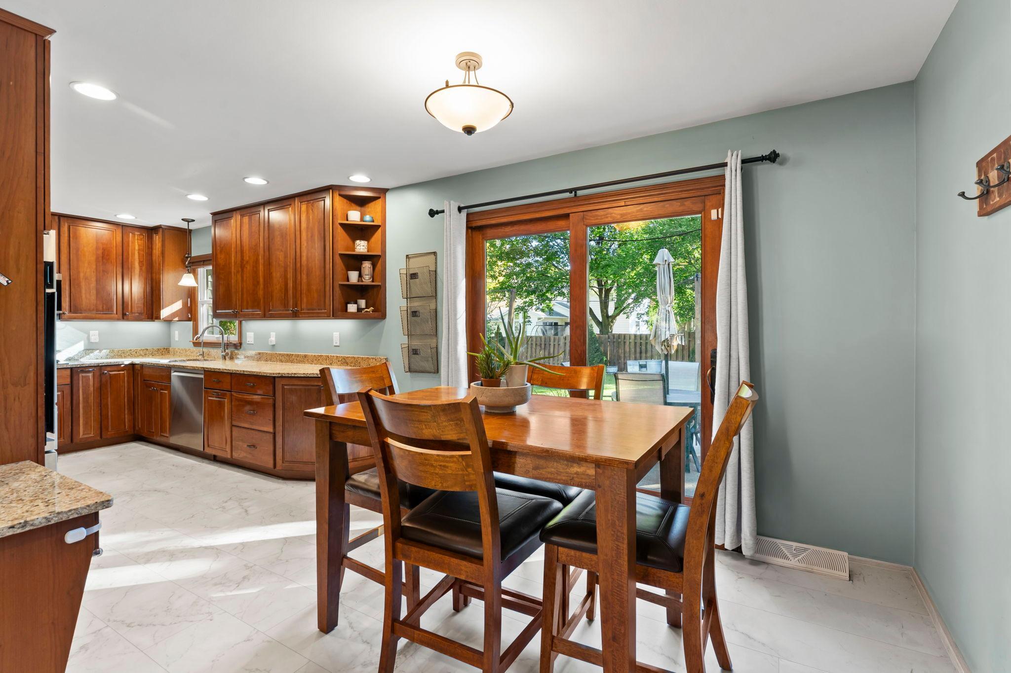 View of Residential at 2360 Decatur Avenue, Golden Valley MN 55427, Golden Valley (5 of 29) - Mike Wilen | Minnesota Team Real Estate